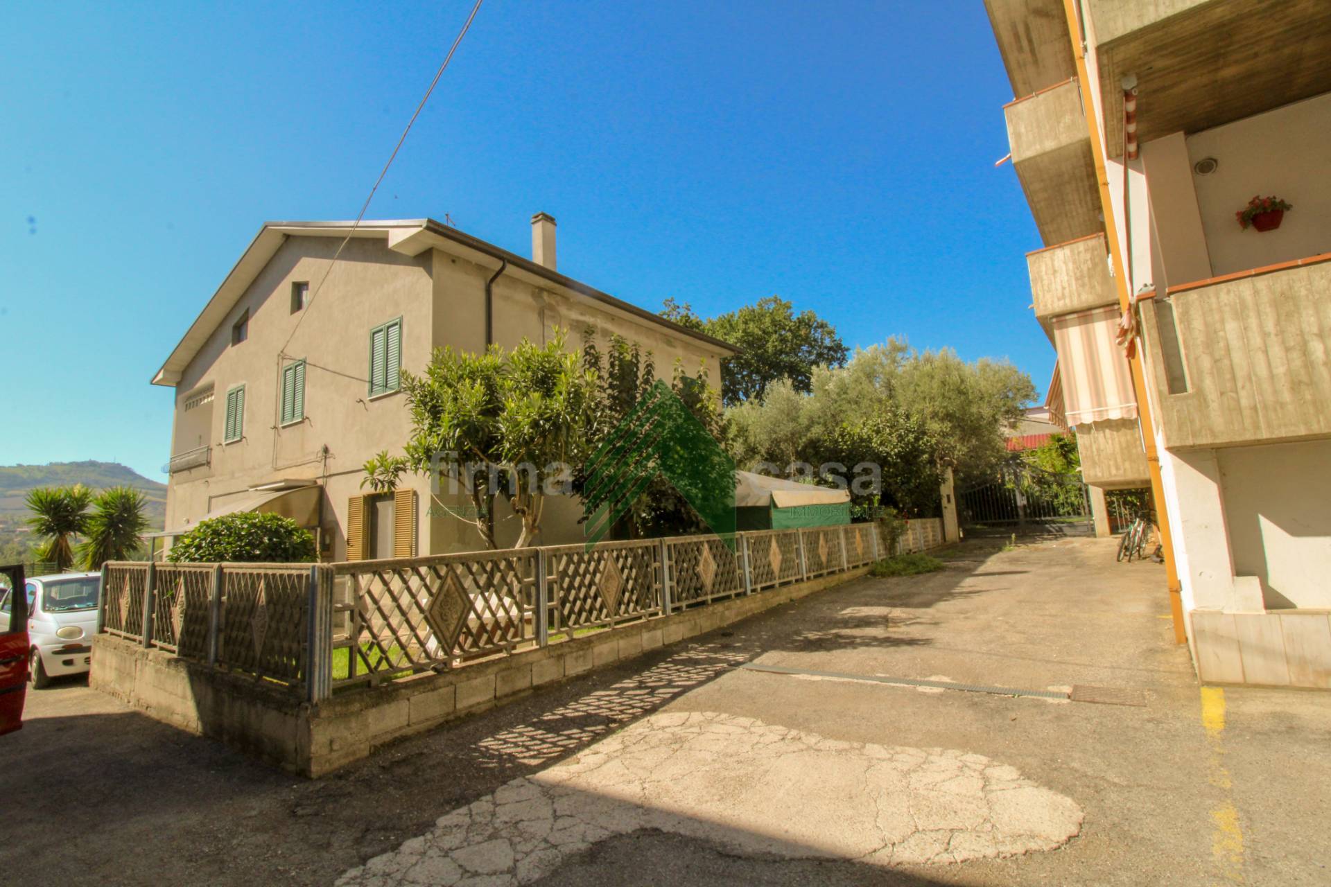 Casa singola in vendita a Bellante