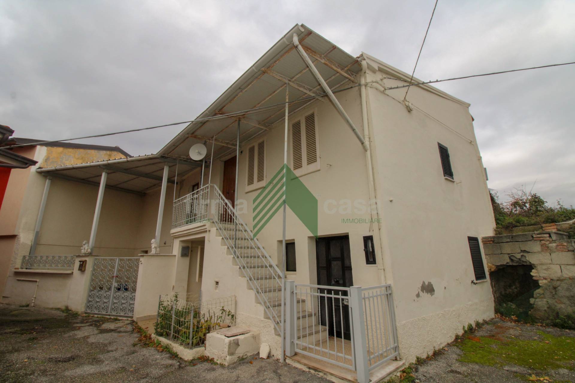 Villette a schiera in vendita a Teramo, Villa Gesso