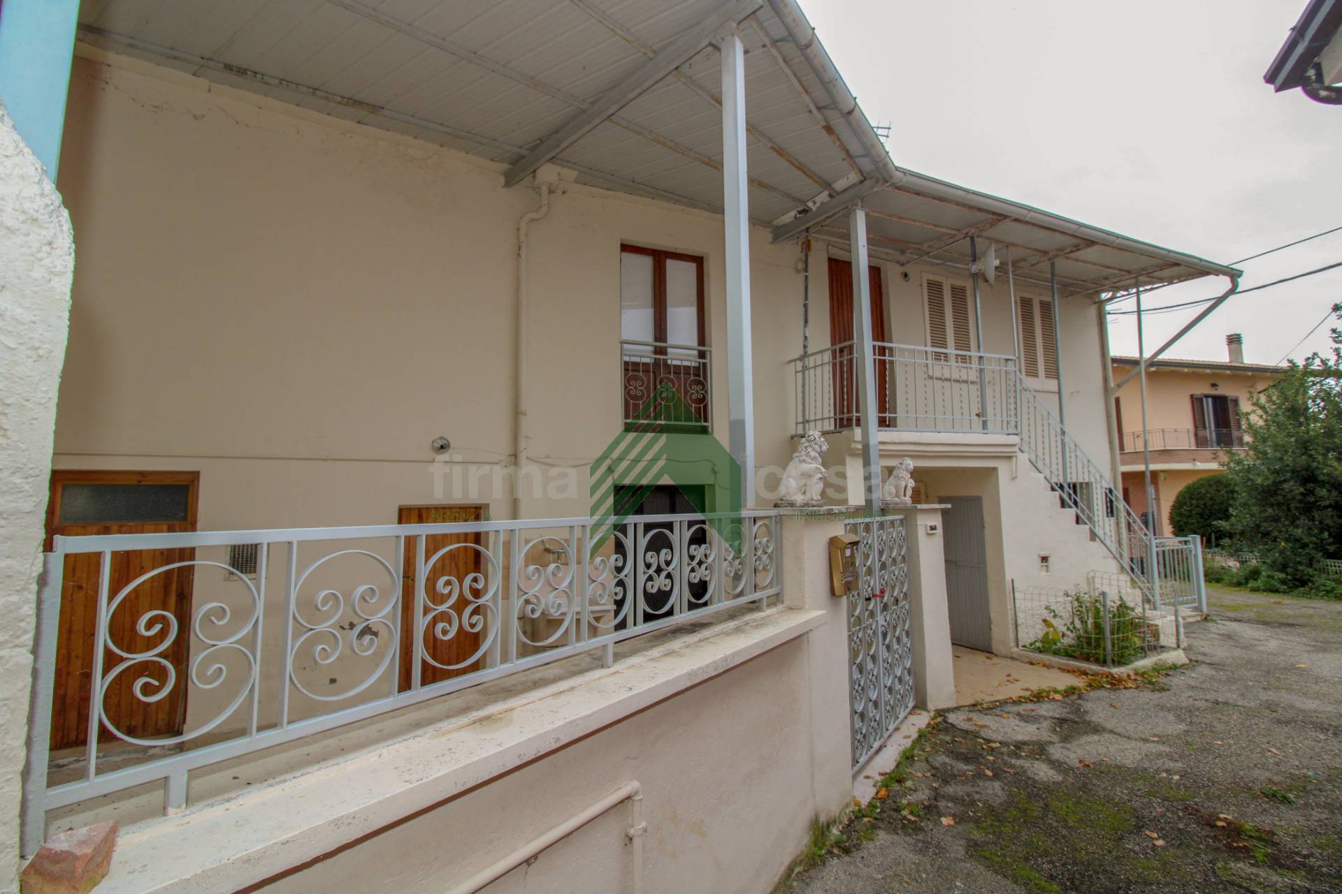 Villette a schiera in vendita a Teramo, Villa Gesso