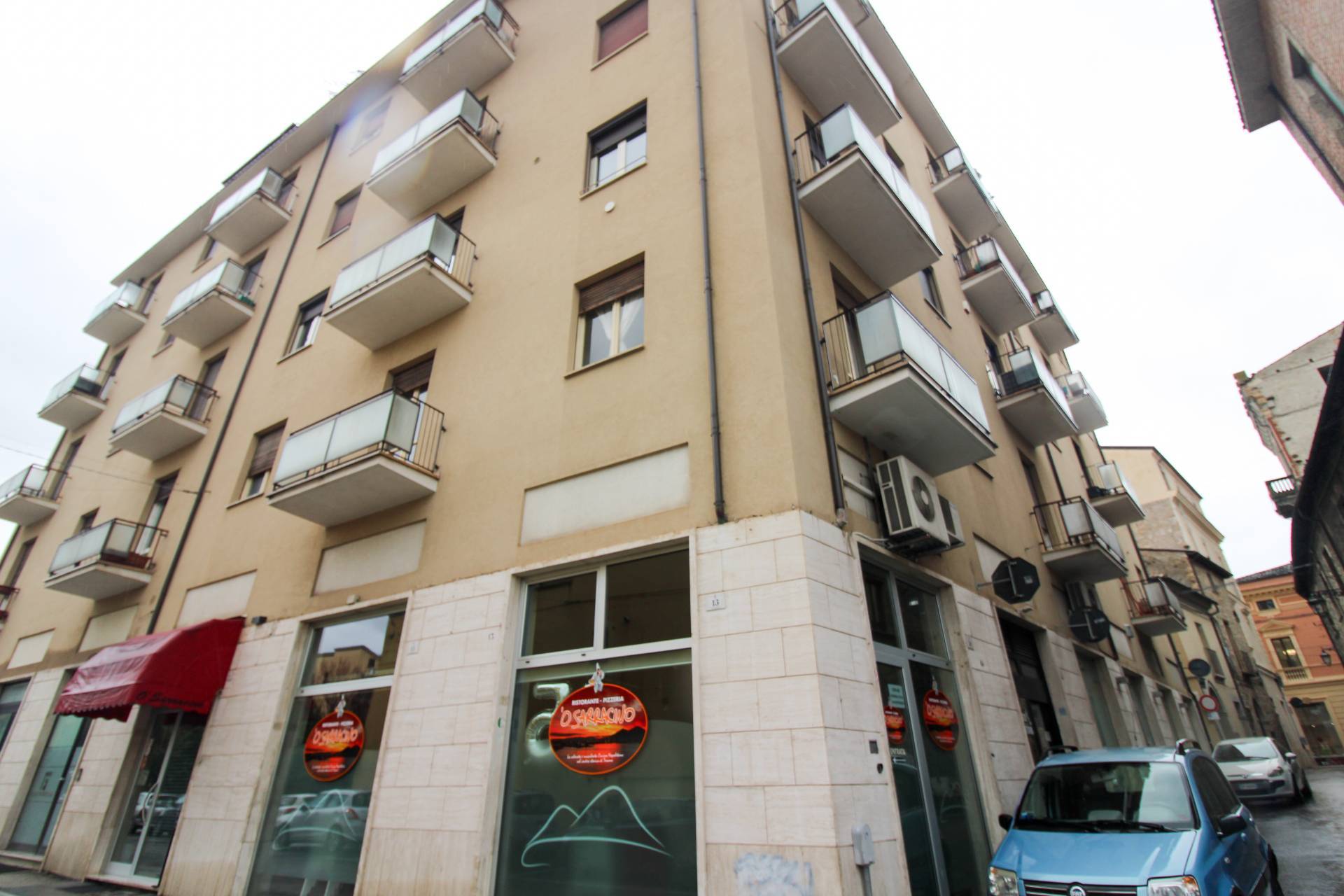 Appartamento in vendita a Teramo, Centro