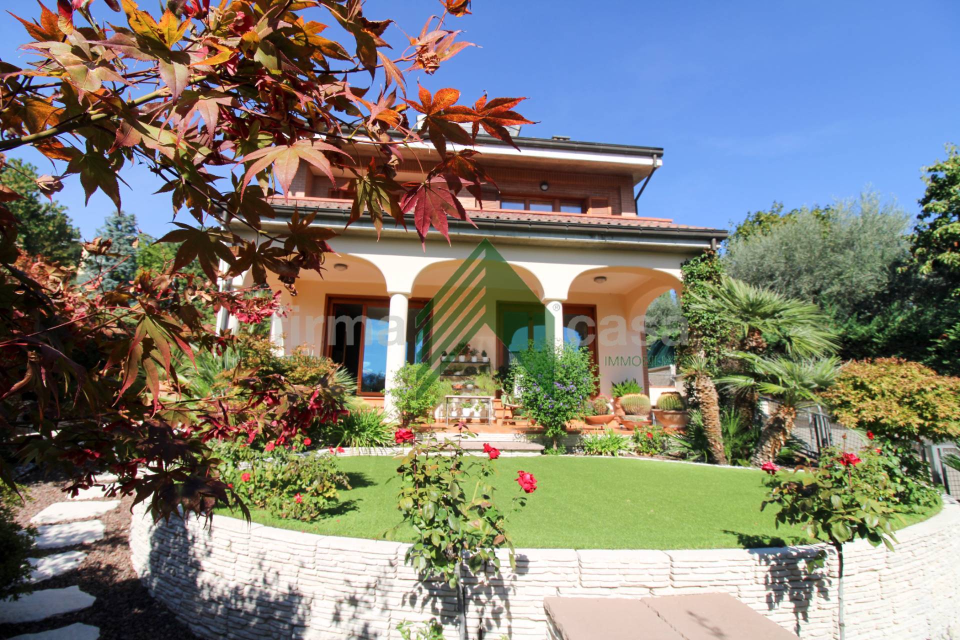 Villa in vendita a Teramo, Centro