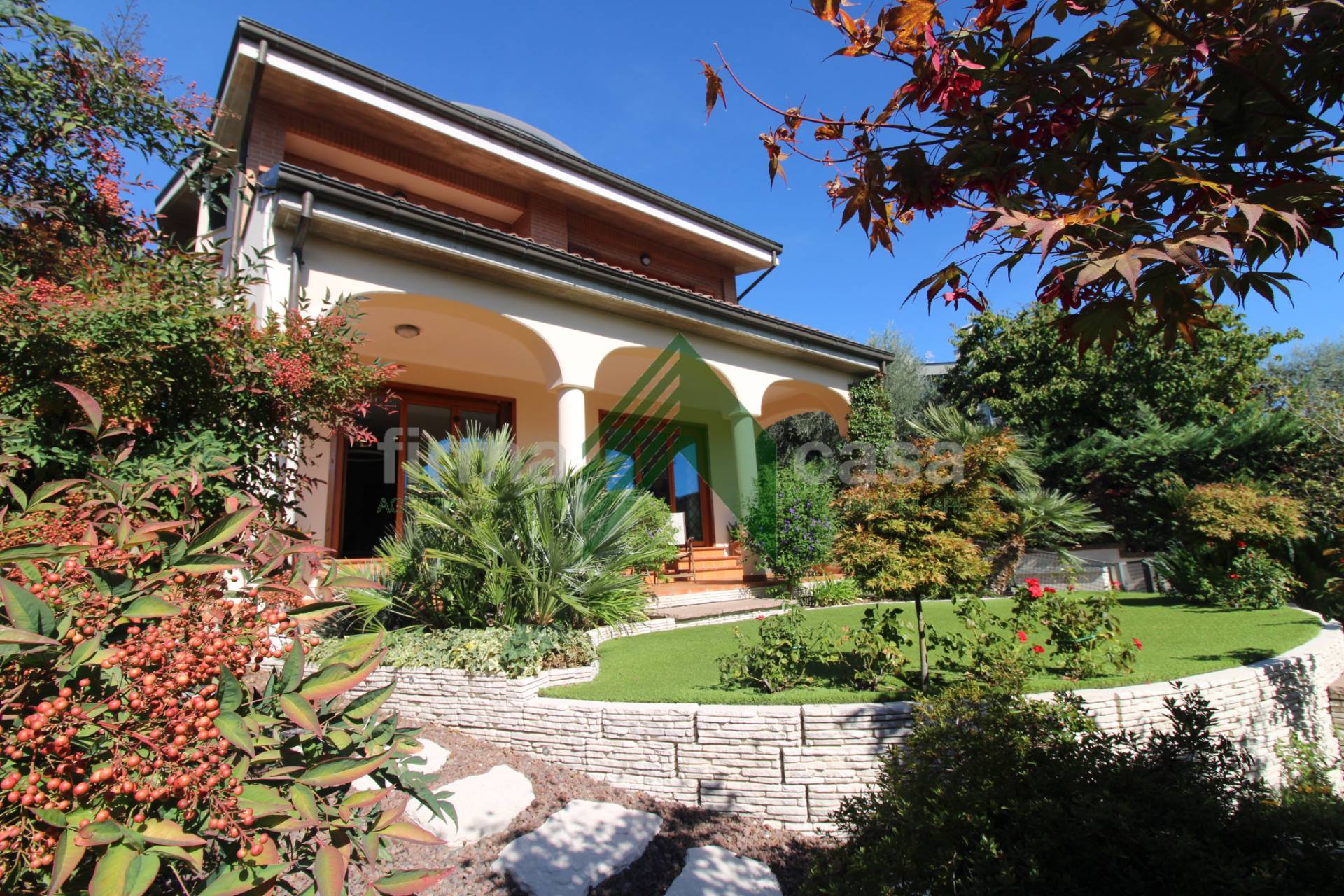 Villa in vendita a Teramo, Centro