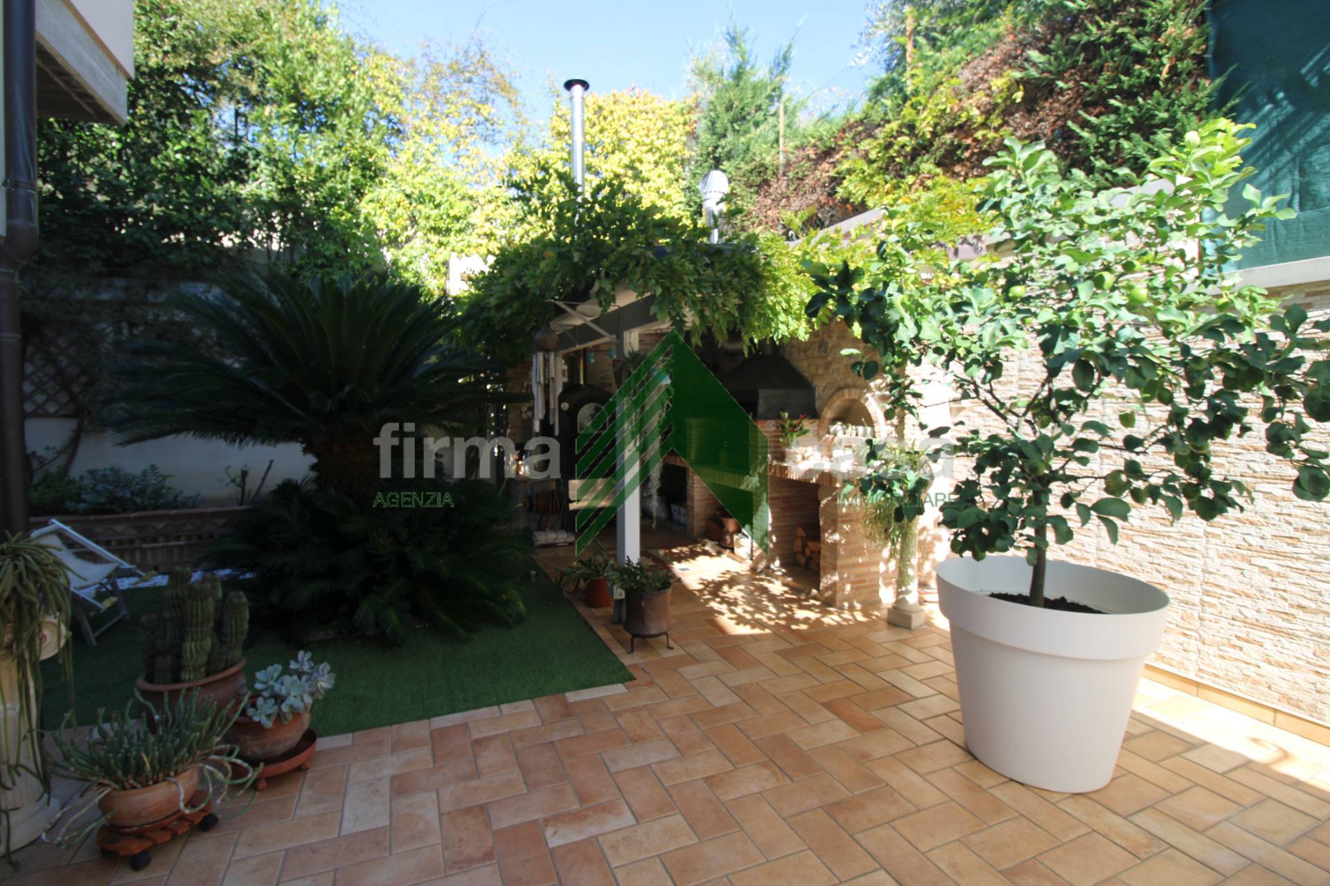 Villa in vendita a Teramo, Centro
