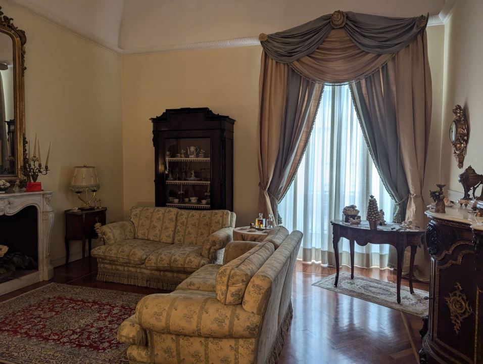 Quadrilocale in vendita a Torre Annunziata