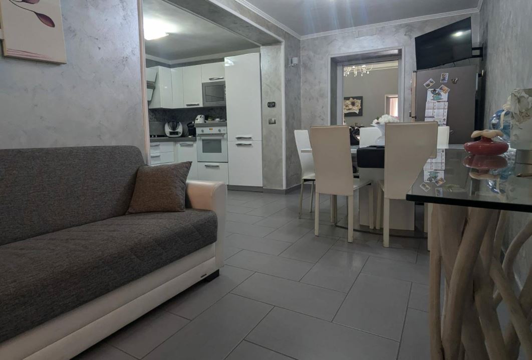 Trilocale in vendita a Torre Annunziata