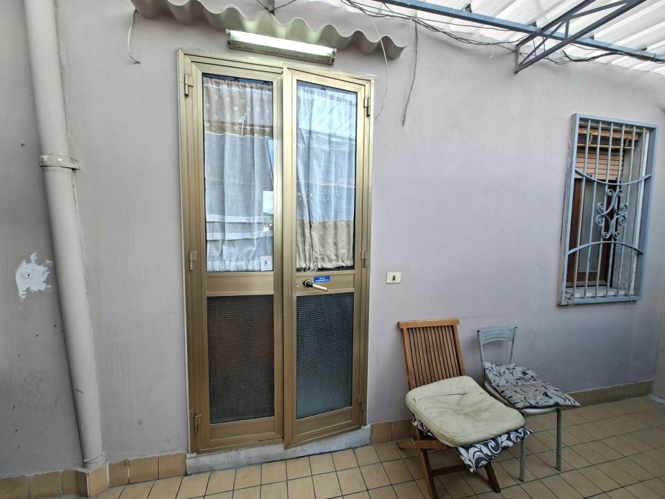 Bilocale in vendita a Torre Annunziata