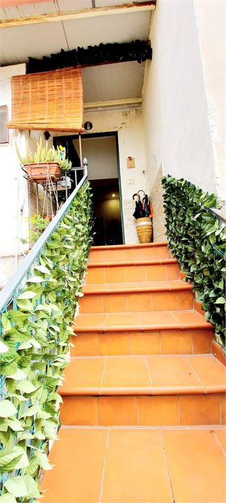 Trilocale in vendita a Torre Annunziata