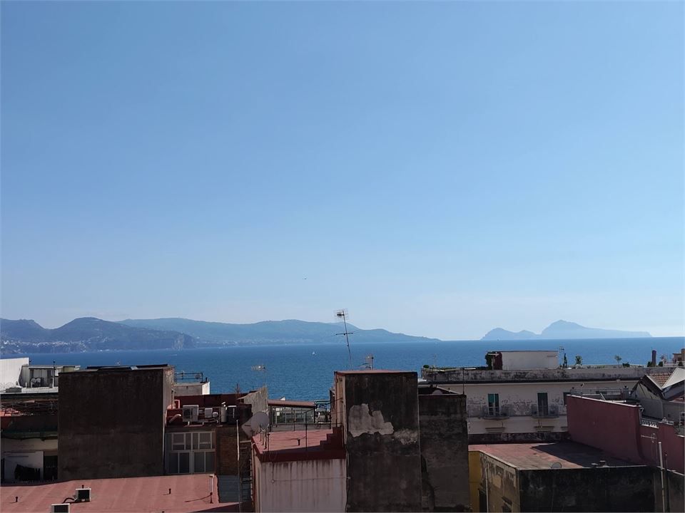 Quadrilocale vista mare a Torre Annunziata