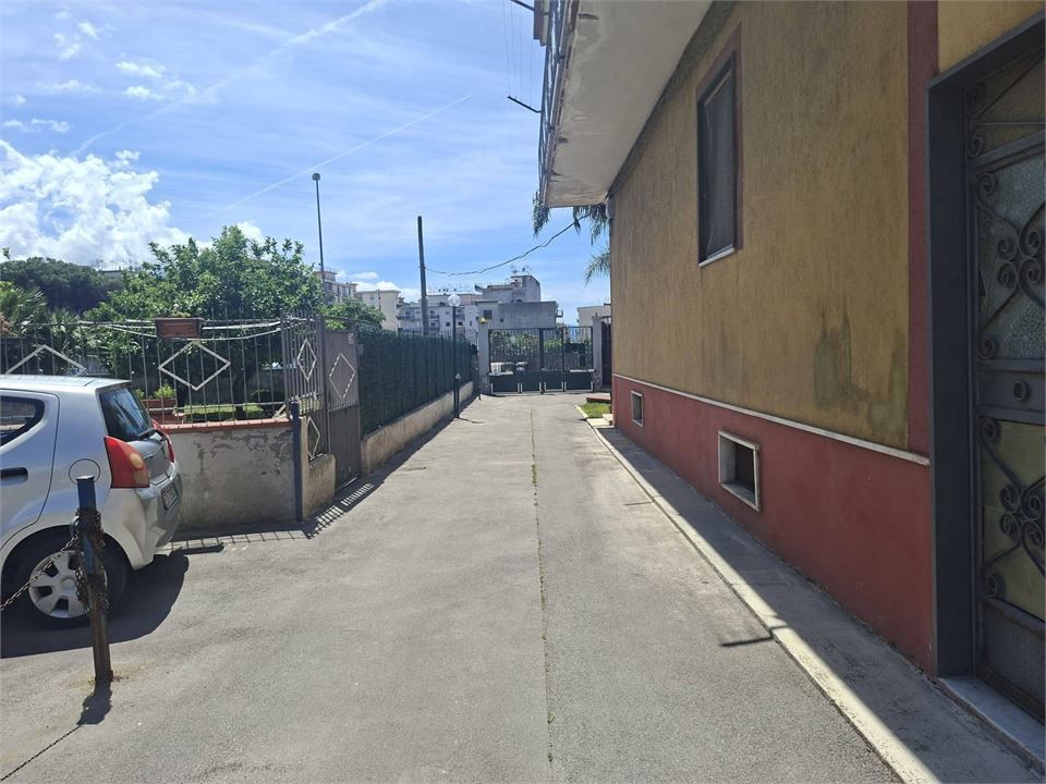 Trilocale in vendita a Torre Annunziata