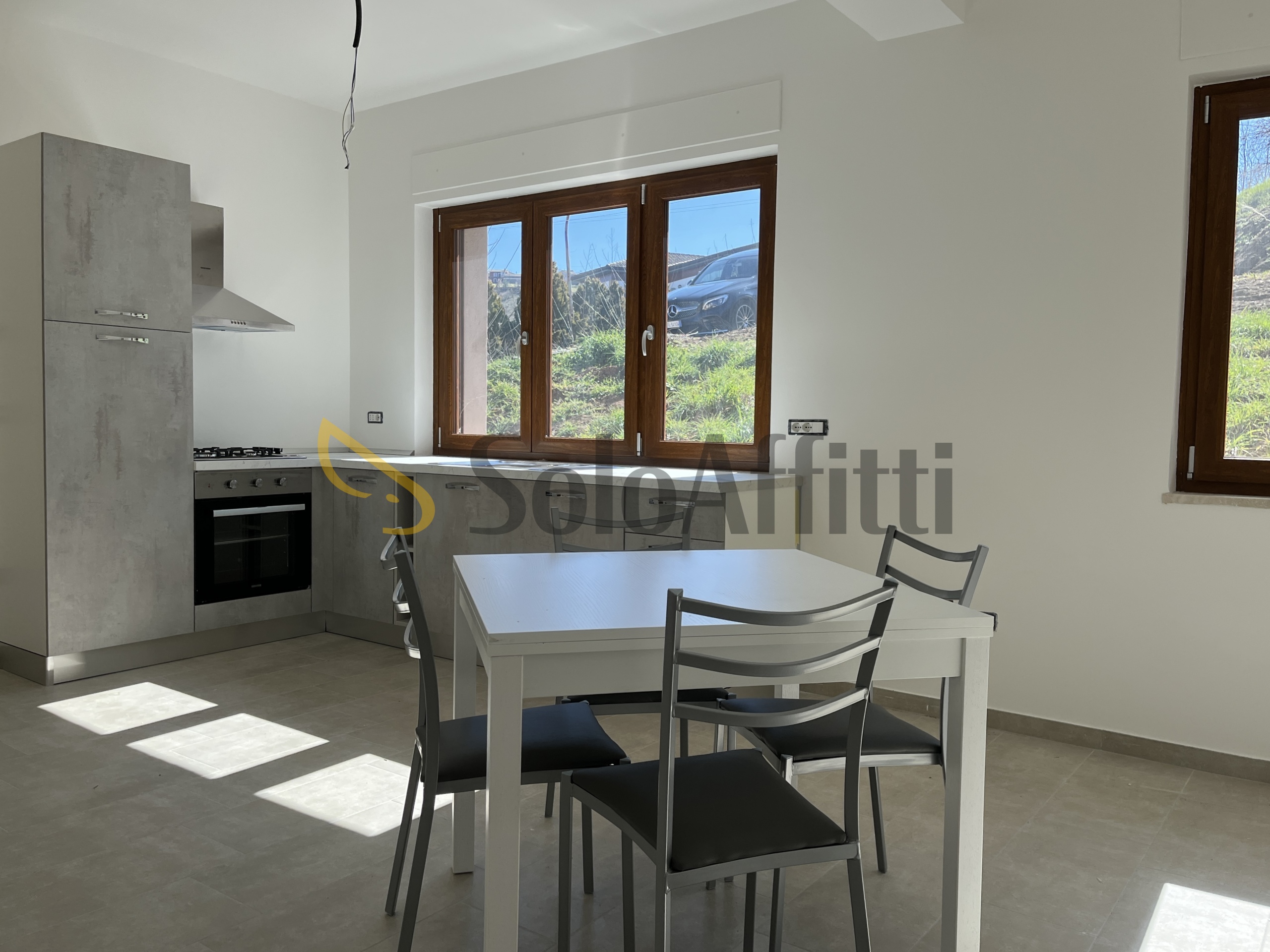 Casa indipendente con giardino a Potenza