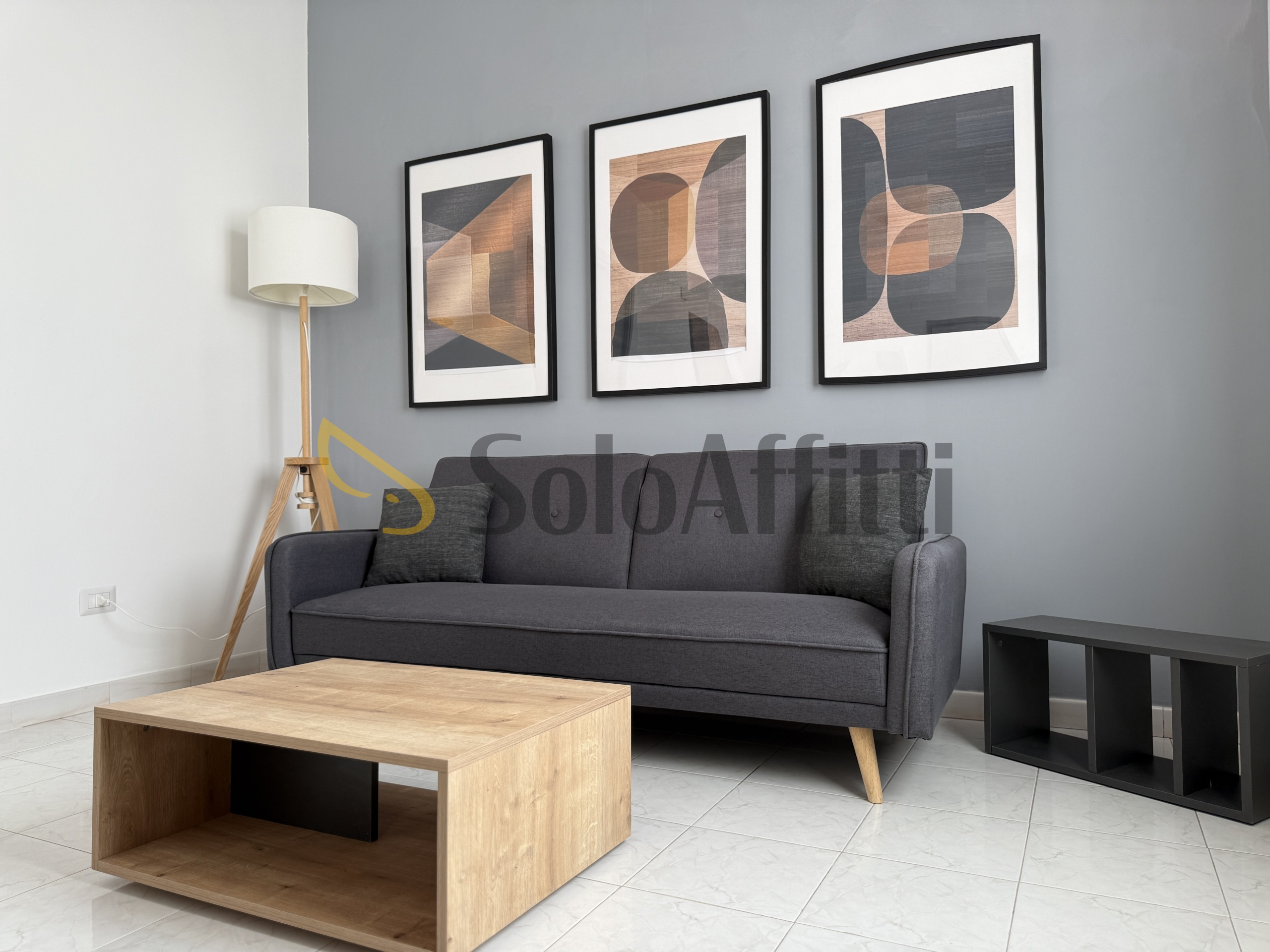 Trilocale con terrazzo in via pretoria, Potenza