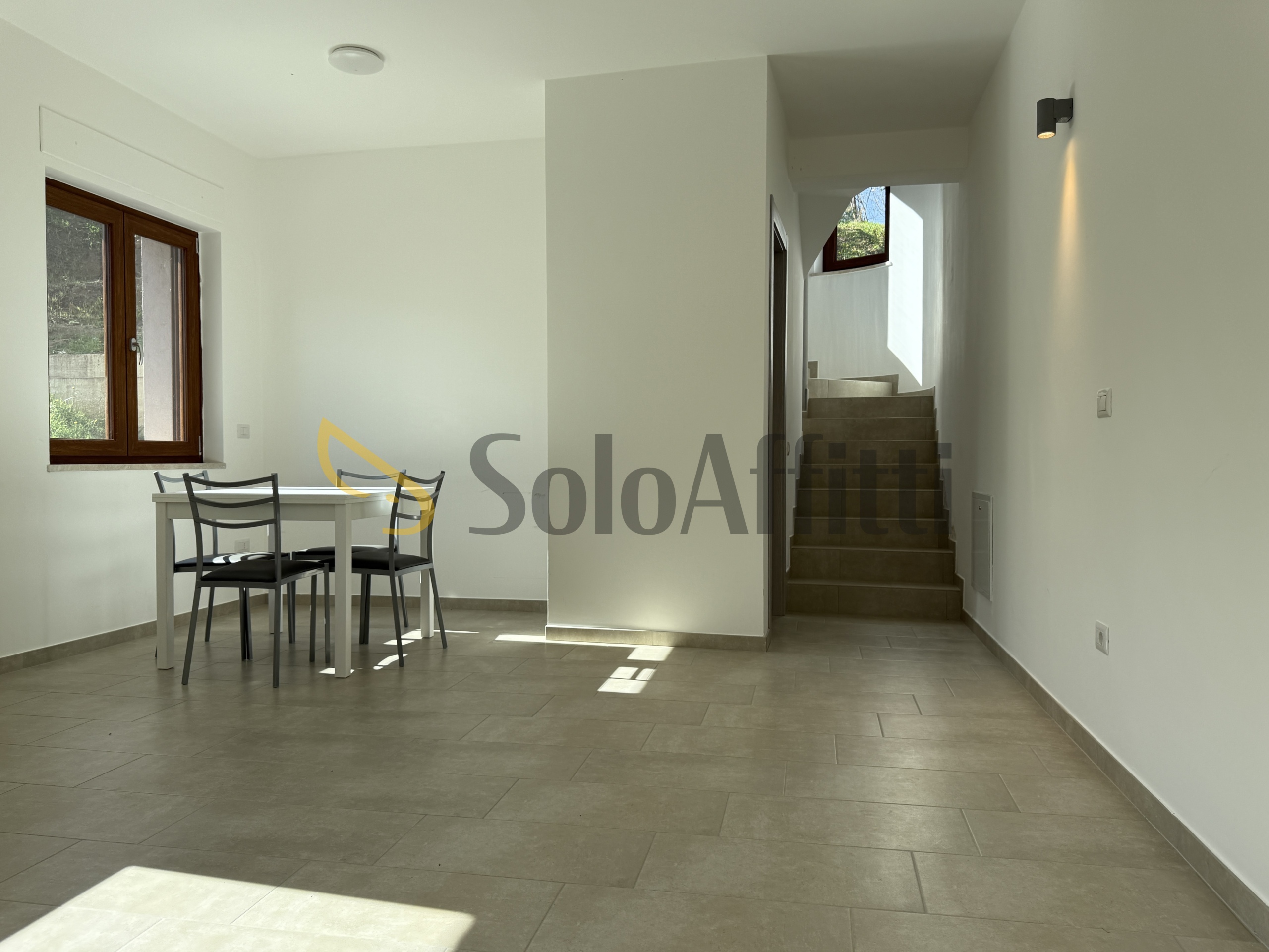 Casa indipendente con giardino a Potenza