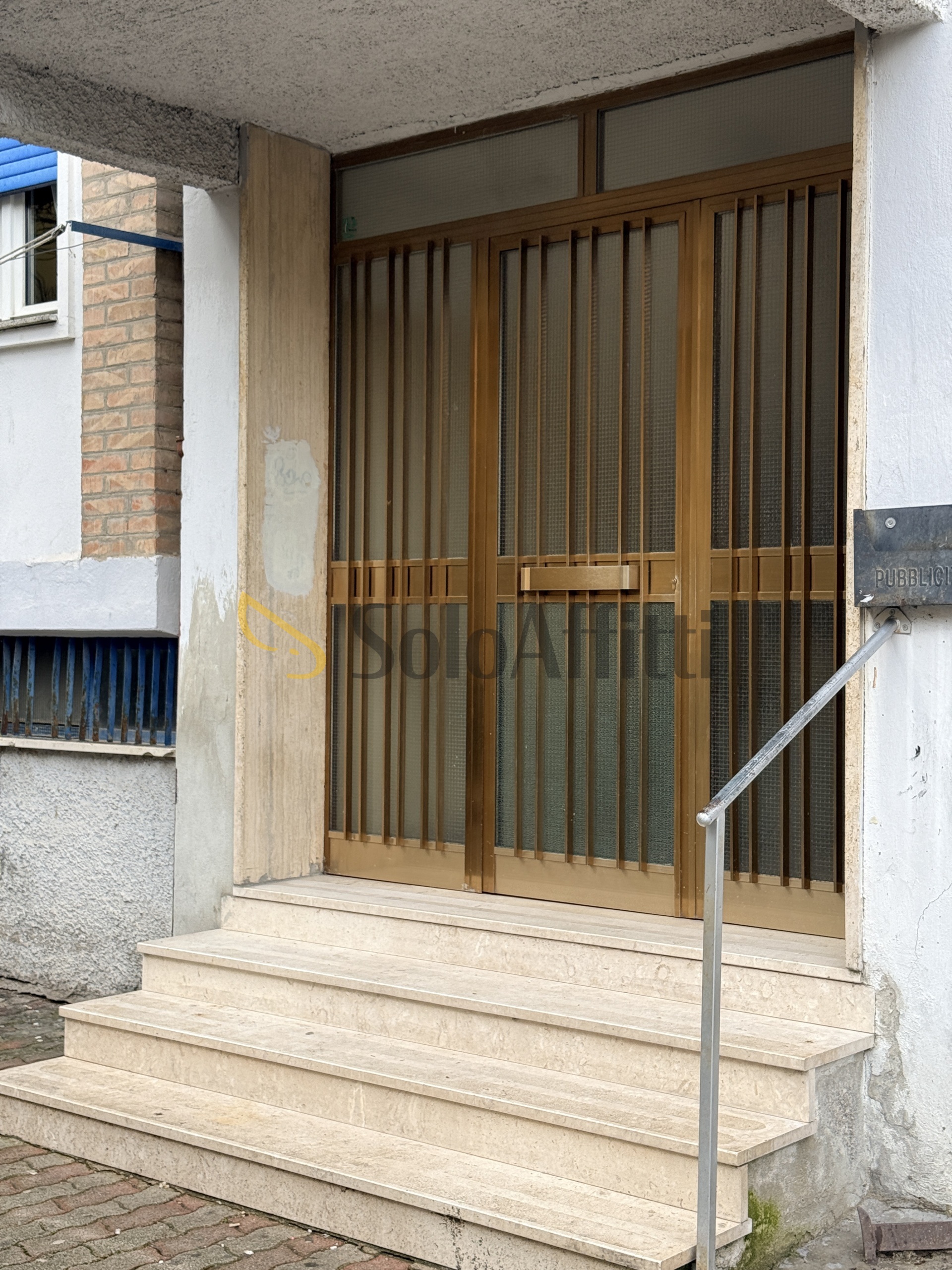 Appartamento con box in via pisa, Potenza