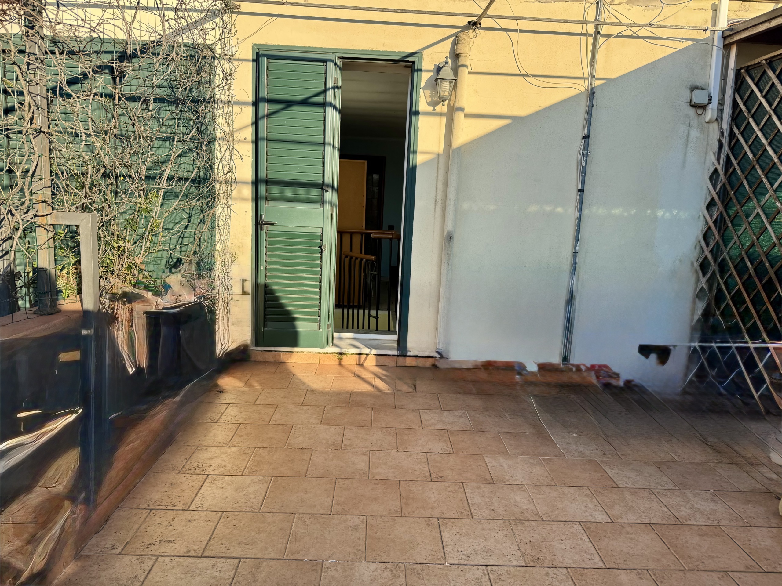 Trilocale con box in via delle pianazze 150, La Spezia