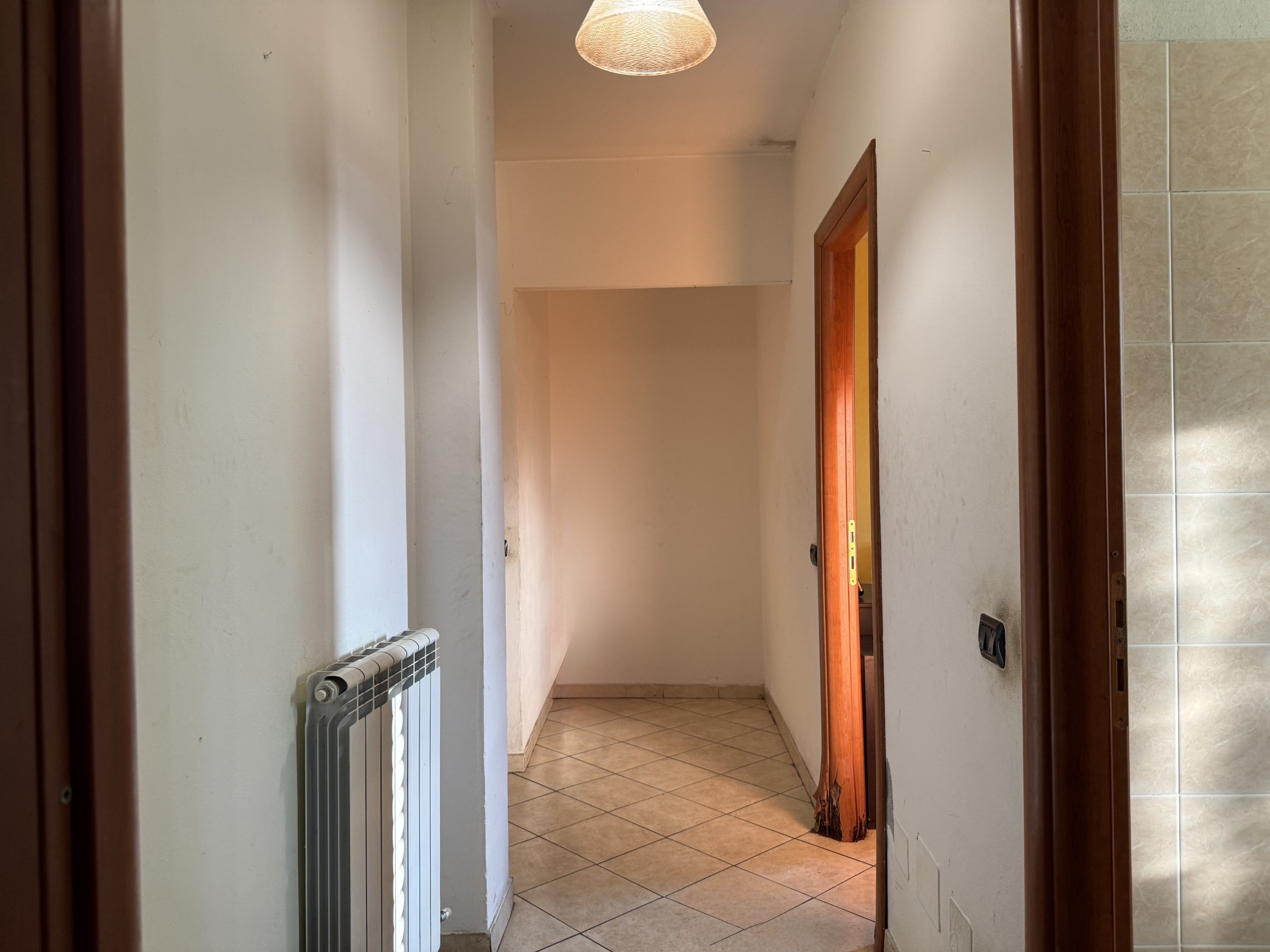 Trilocale con box in via delle pianazze 150, La Spezia