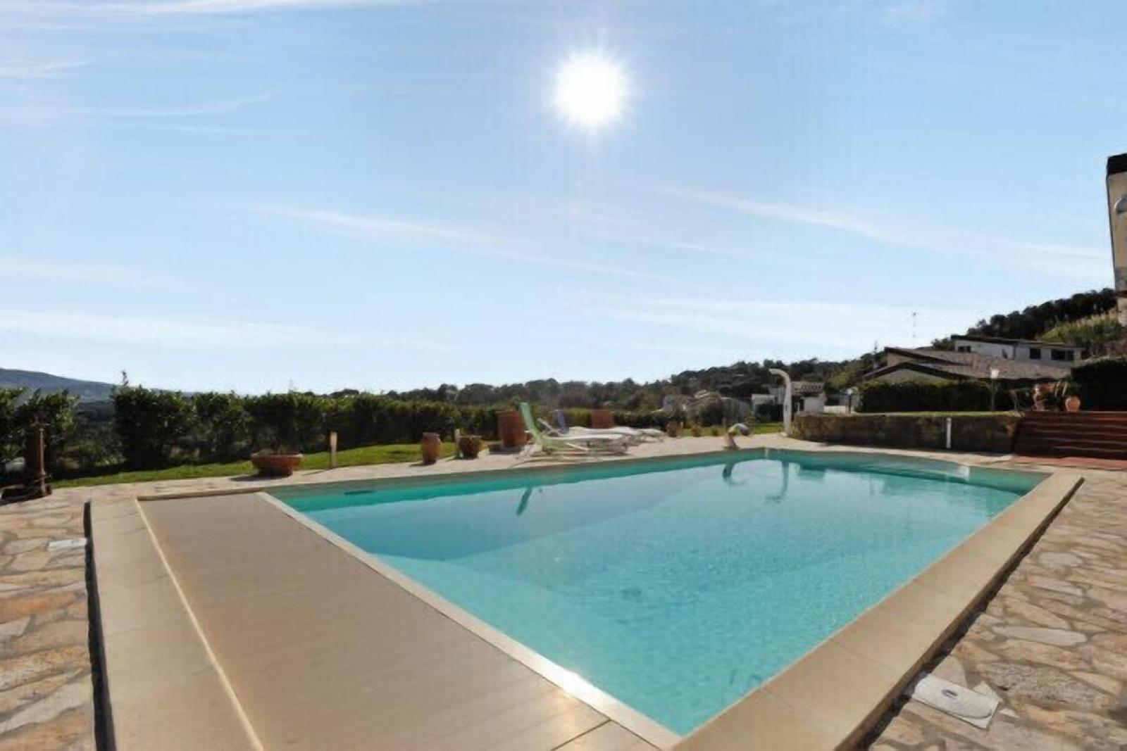 Villa con giardino a Livorno