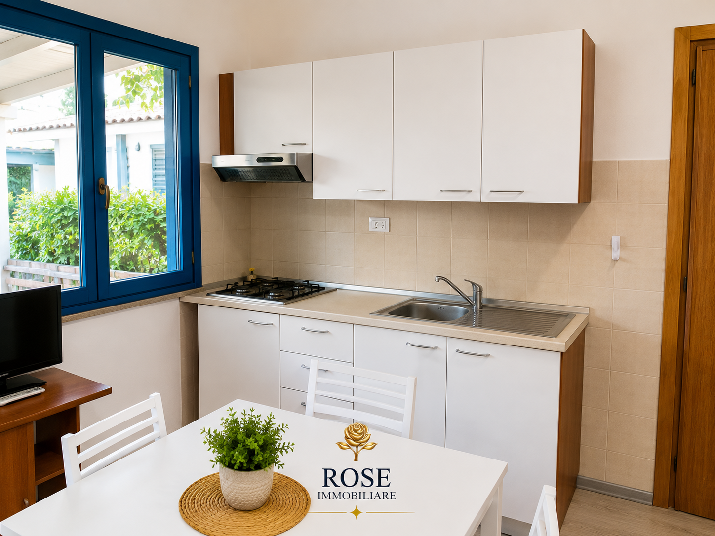 Casa indipendente con giardino a Piombino