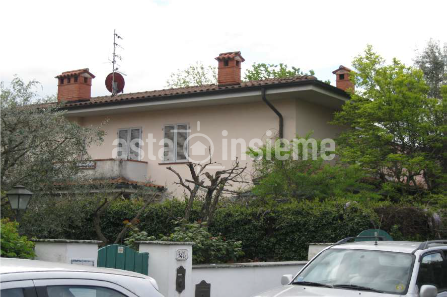 Villa con terrazzo a Lucca