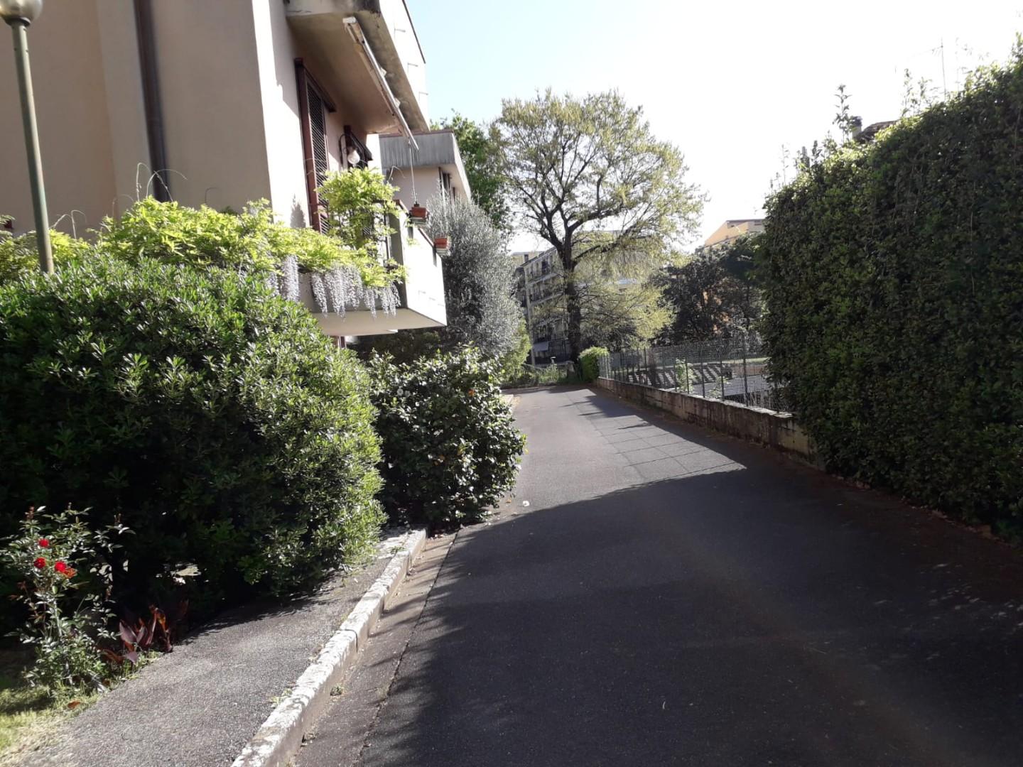 Casa indipendente con terrazzi, Scandicci ponte a vingone