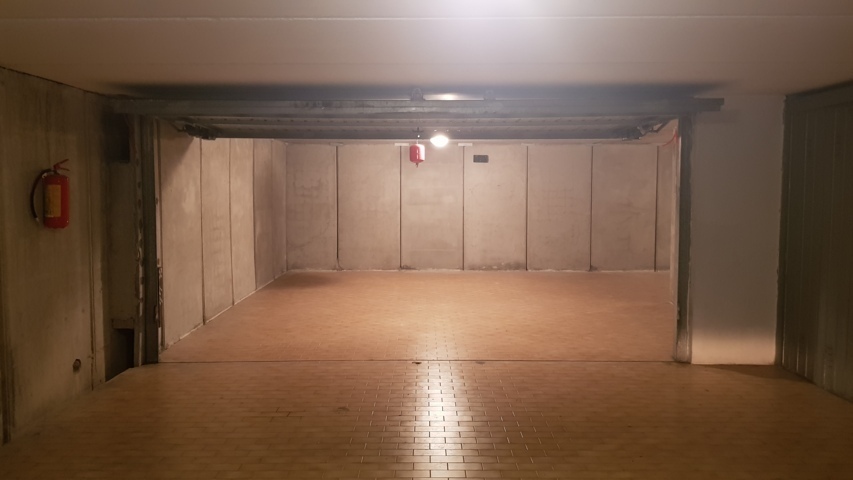 Box/Garage 88mq in vendita in via capinera 25, San Remo