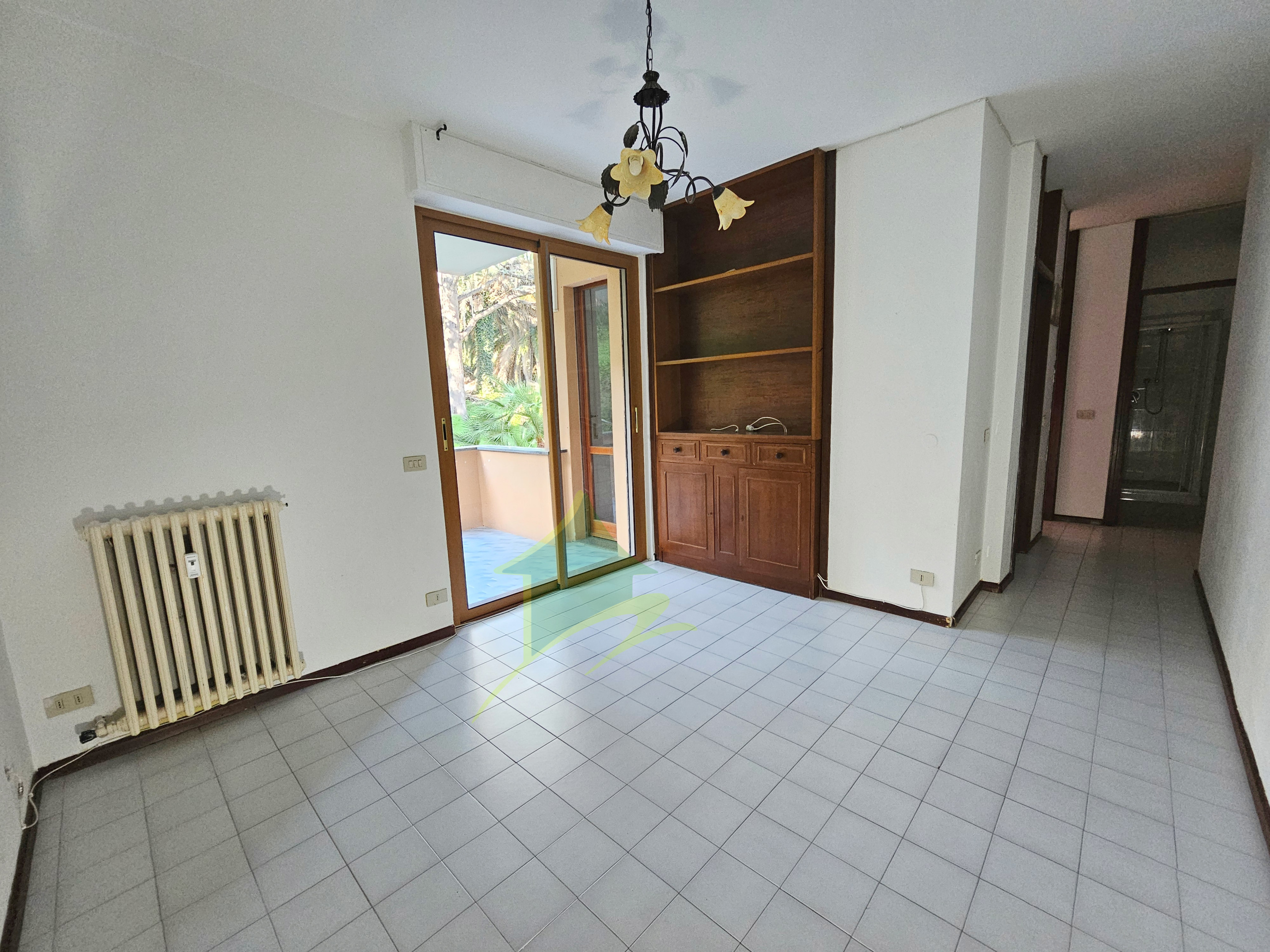 Trilocale con terrazzo in corso marconi 298, San Remo