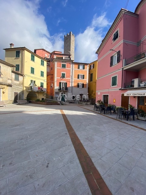 Magazzino da ristrutturare a Arcola