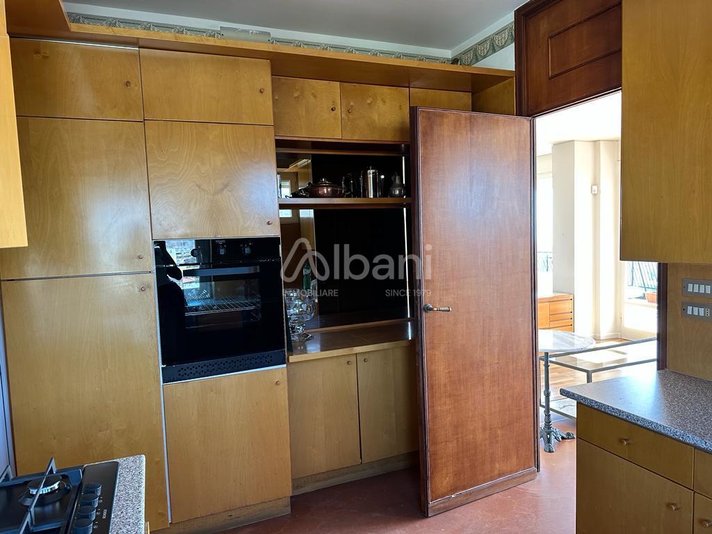 Attico vista mare, La Spezia maggiolina