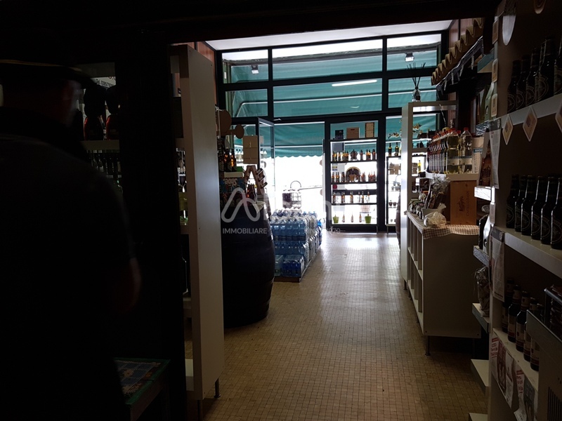 Capannone in vendita, Vezzano Ligure prati