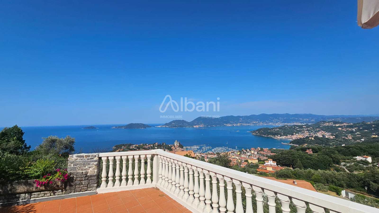 Casa indipendente con terrazzo in localita codina, Lerici