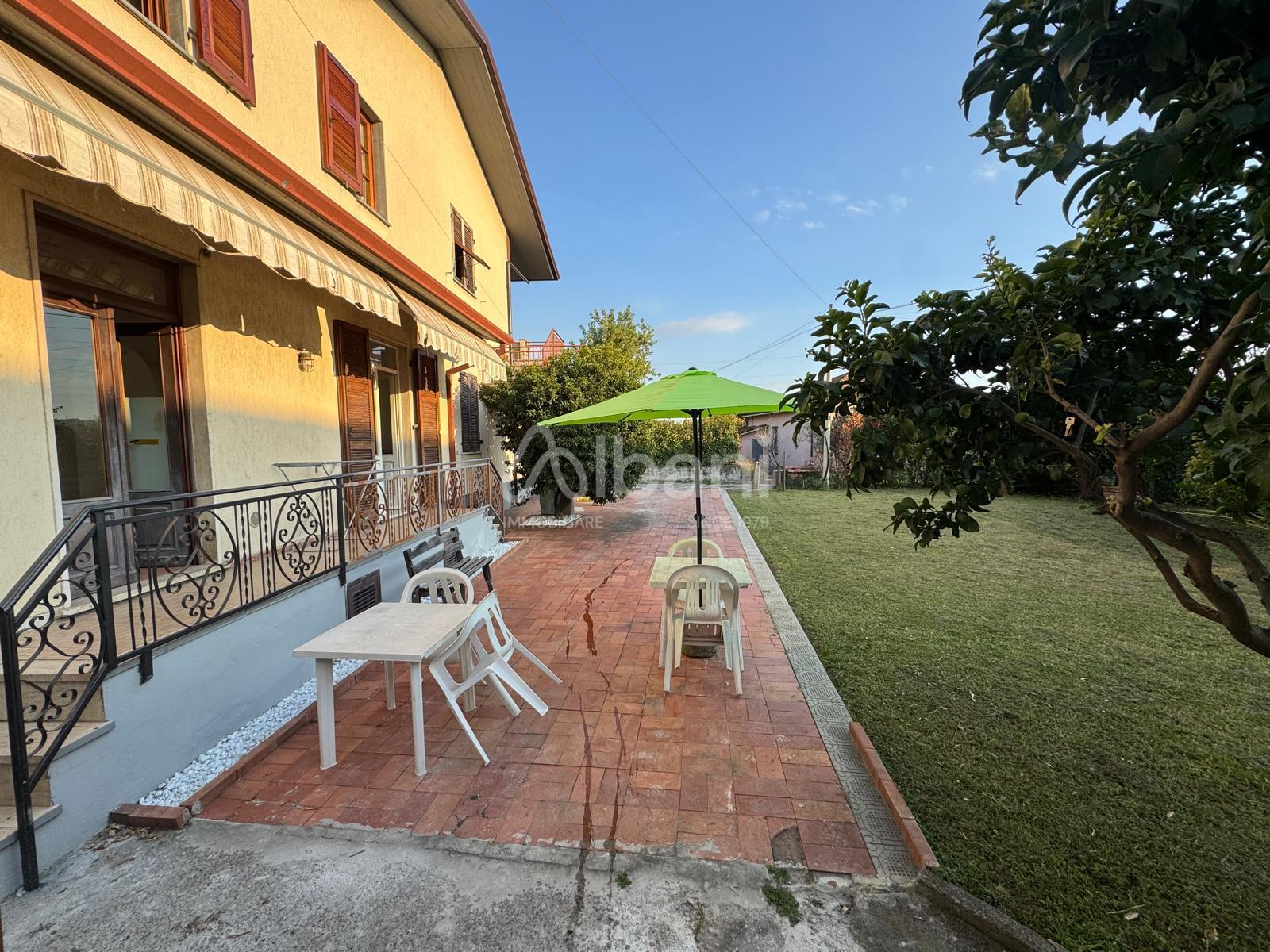 Casa indipendente con giardino, Santo Stefano di Magra ponzano madonnetta
