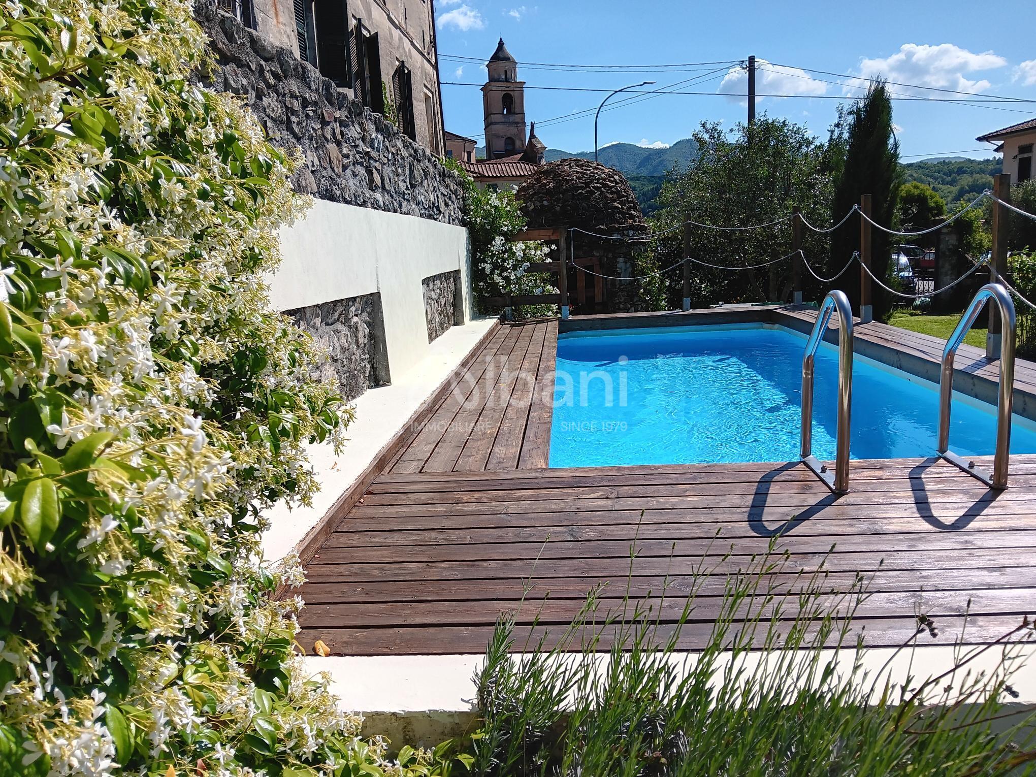 Villa con giardino a Licciana Nardi