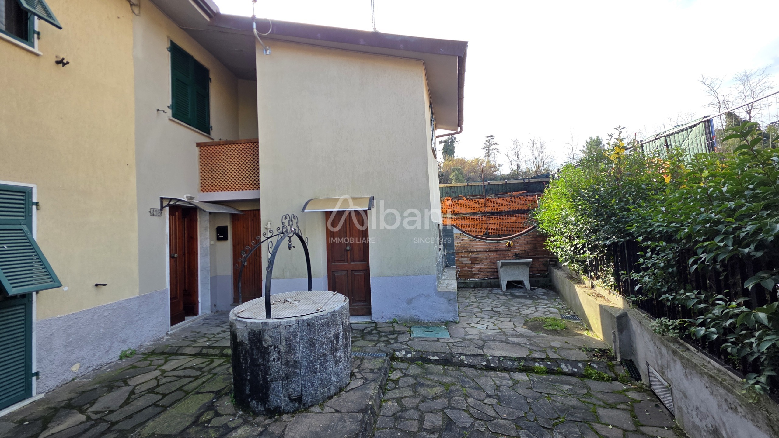 Casa indipendente in vendita a La Spezia