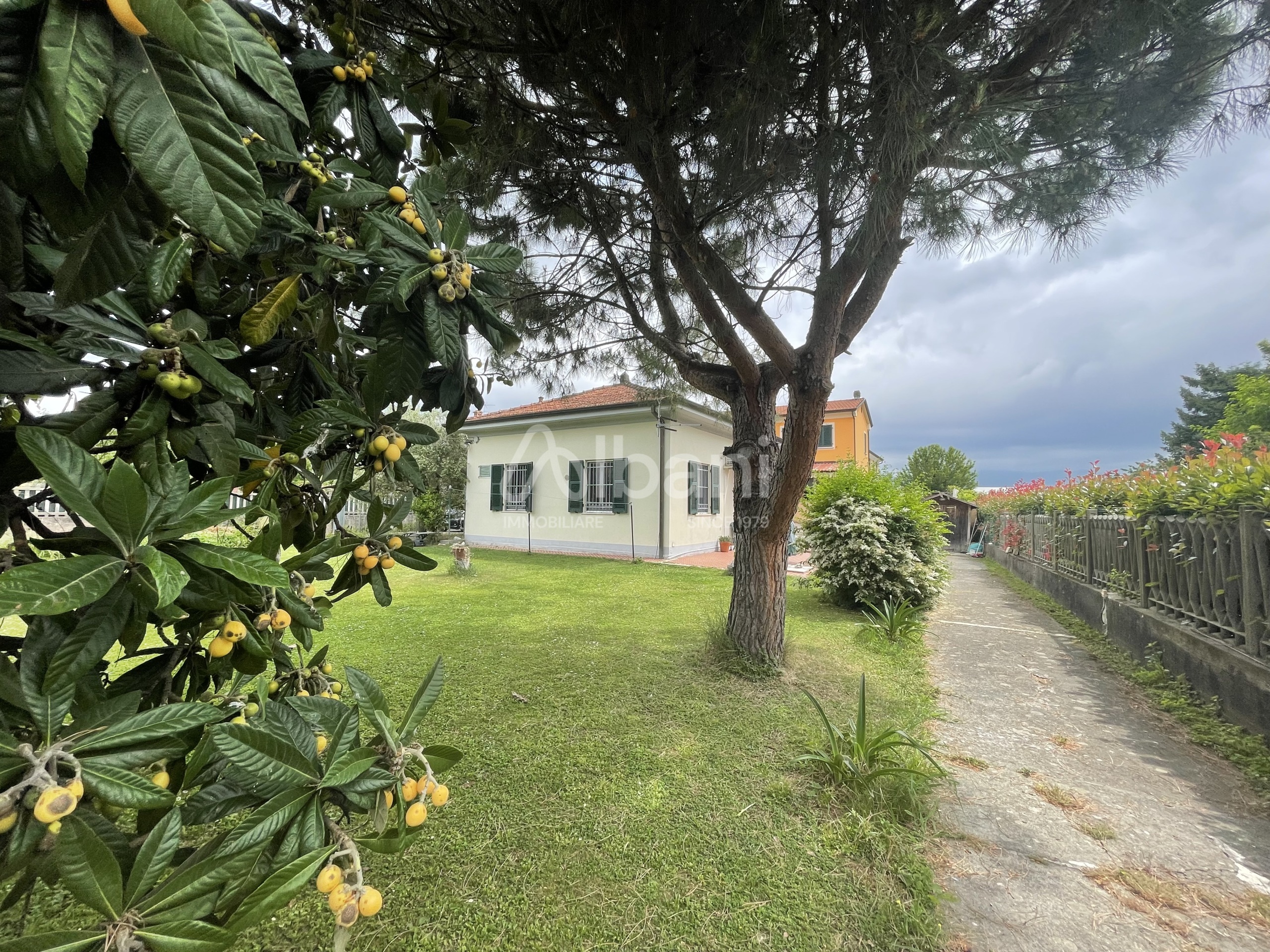 Casa indipendente con giardino, Arcola ponte di