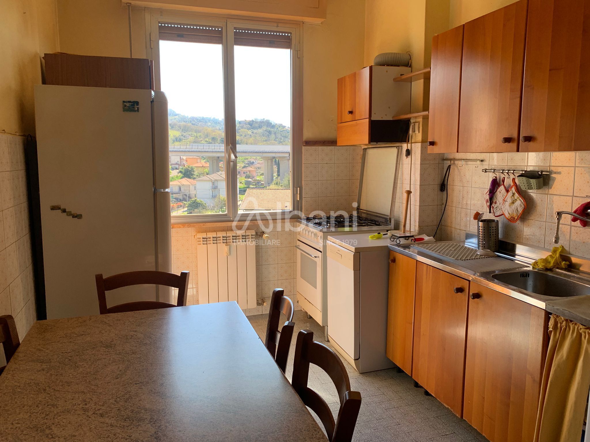 Trilocale in vendita a Vezzano Ligure