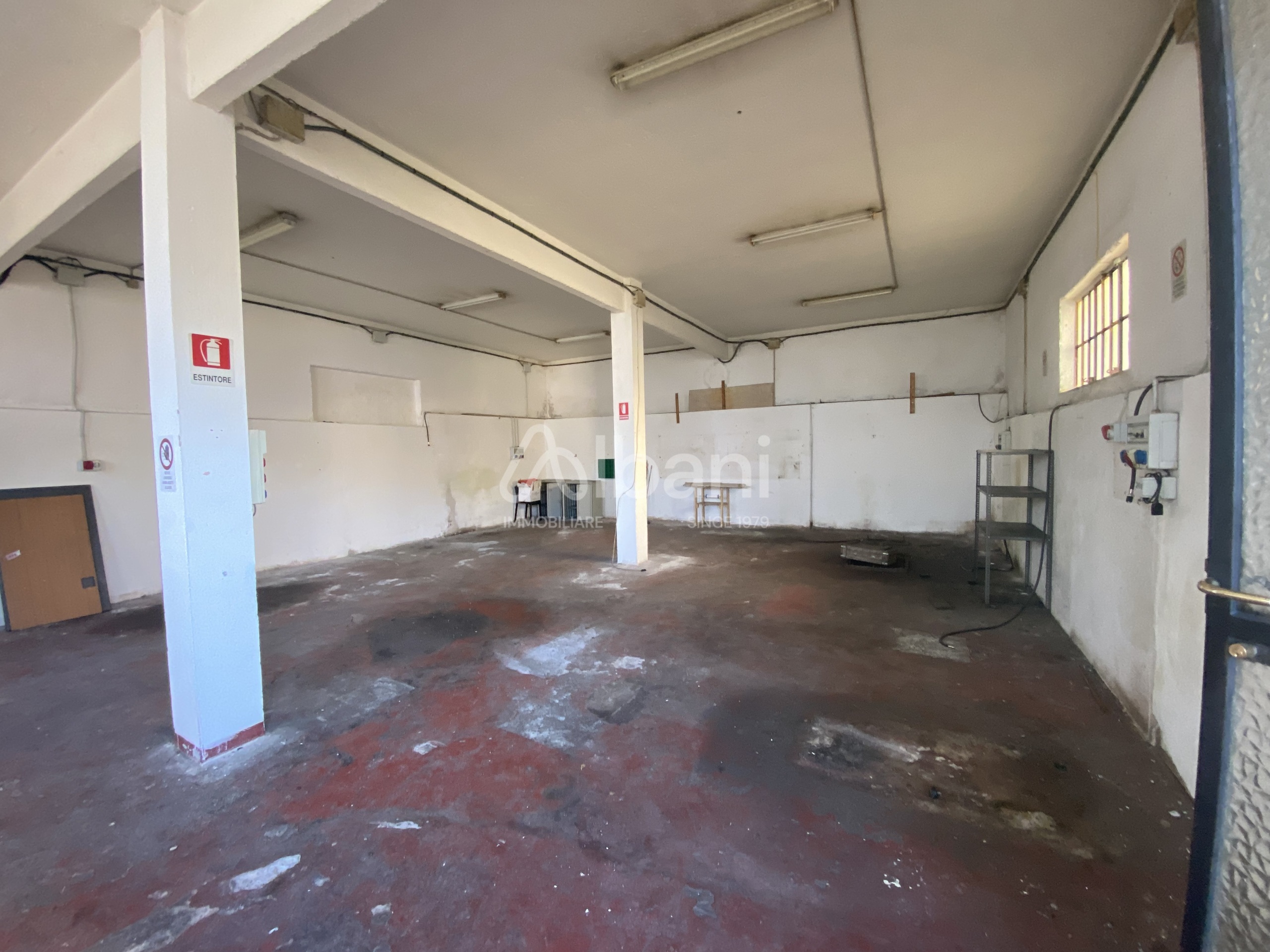 Magazzino in affitto, La Spezia termo
