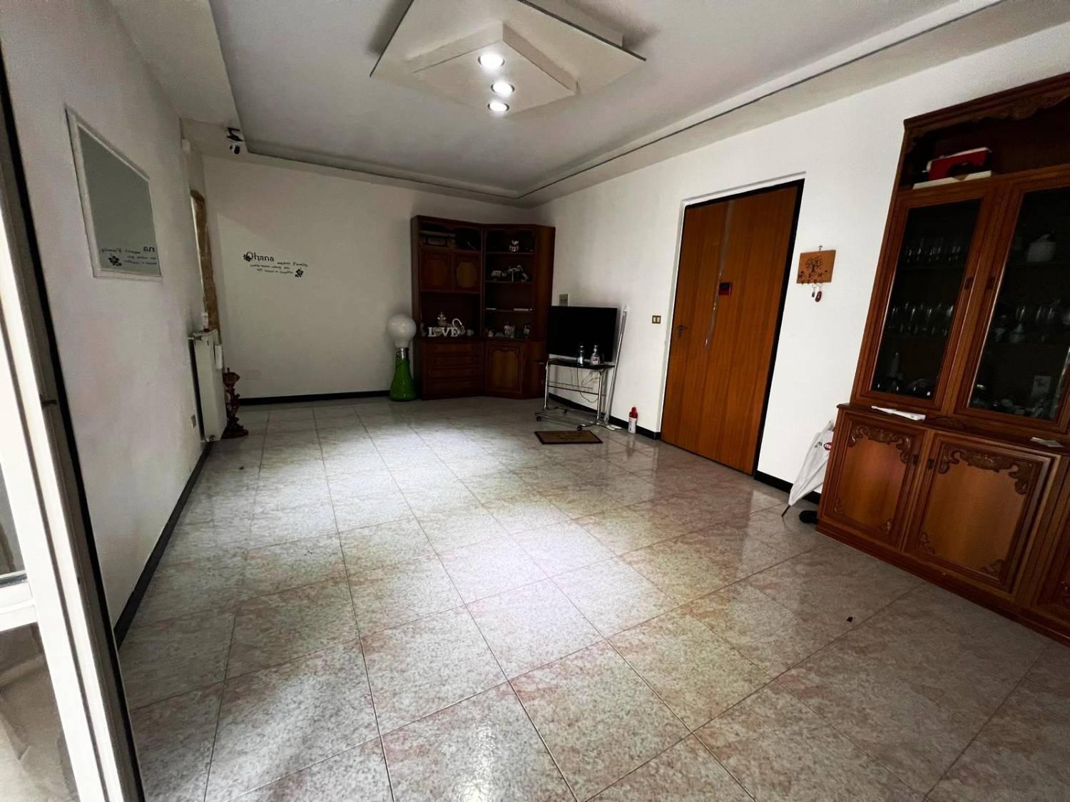 Quadrilocale con box a Battipaglia