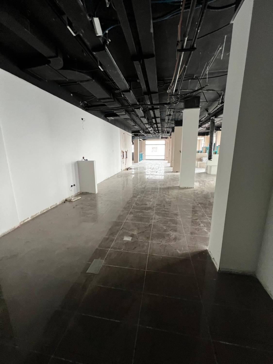 Locale commerciale da ristrutturare a Battipaglia