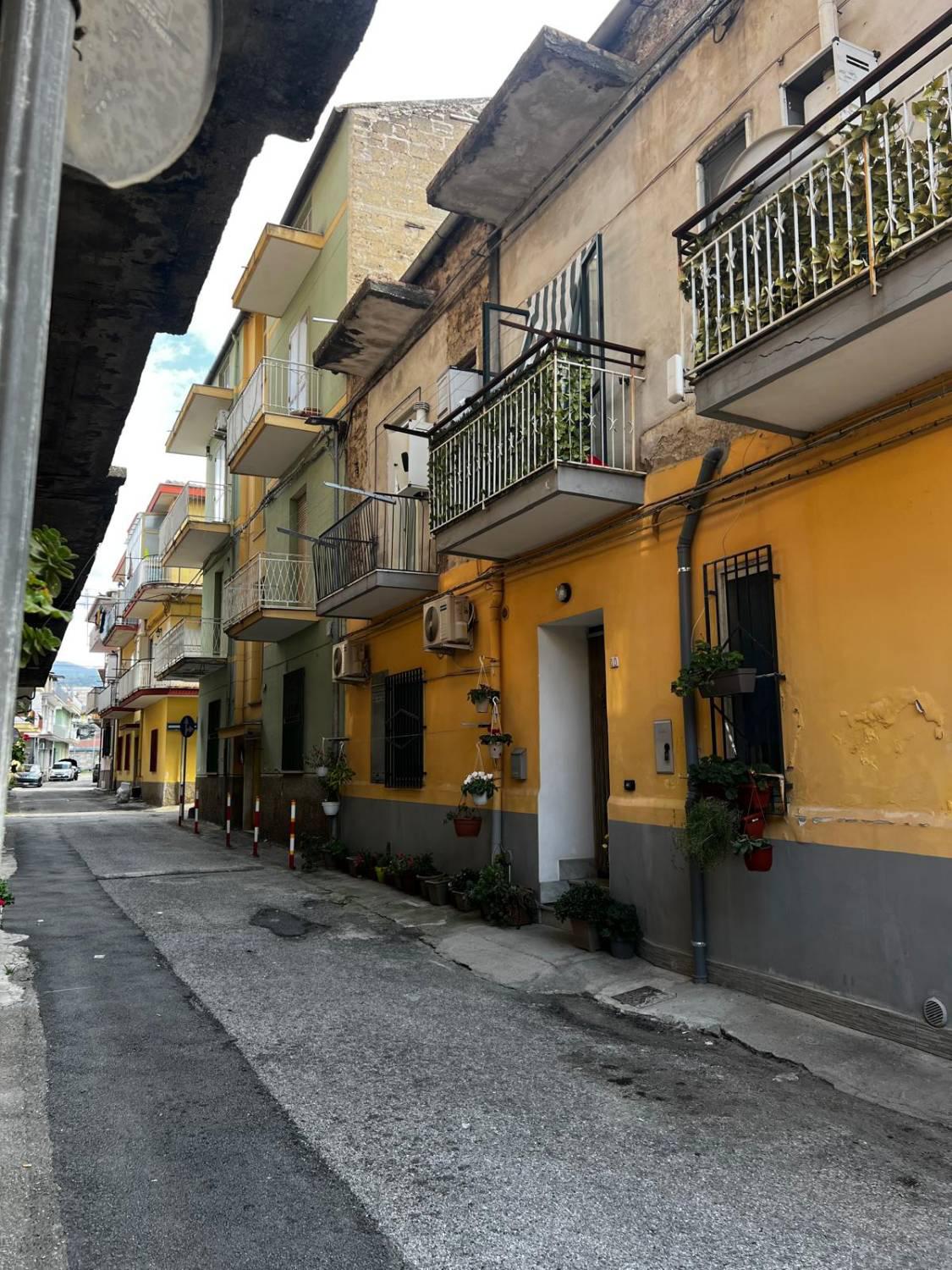 Bilocale da ristrutturare a Battipaglia