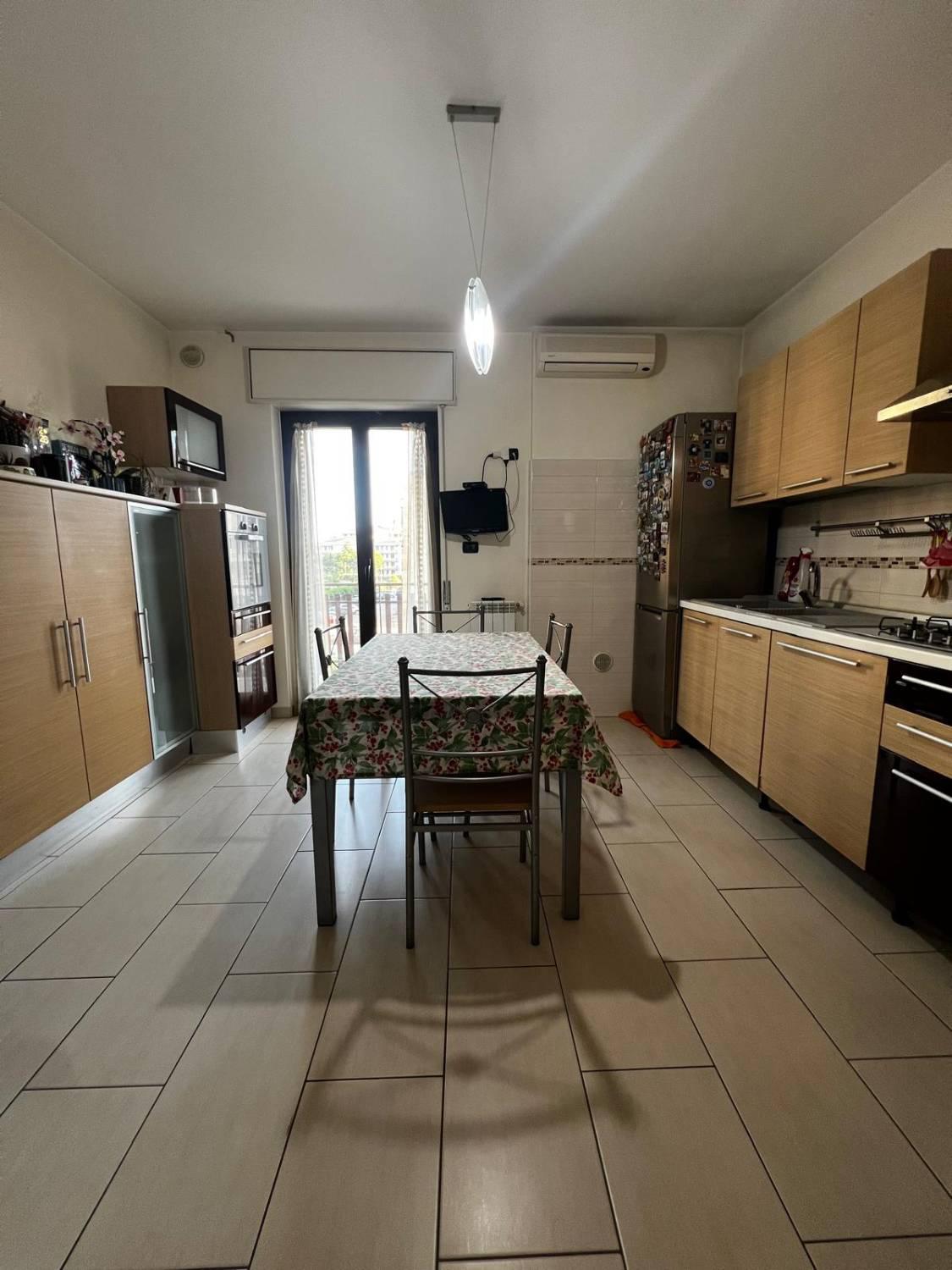 Quadrilocale con box a Battipaglia
