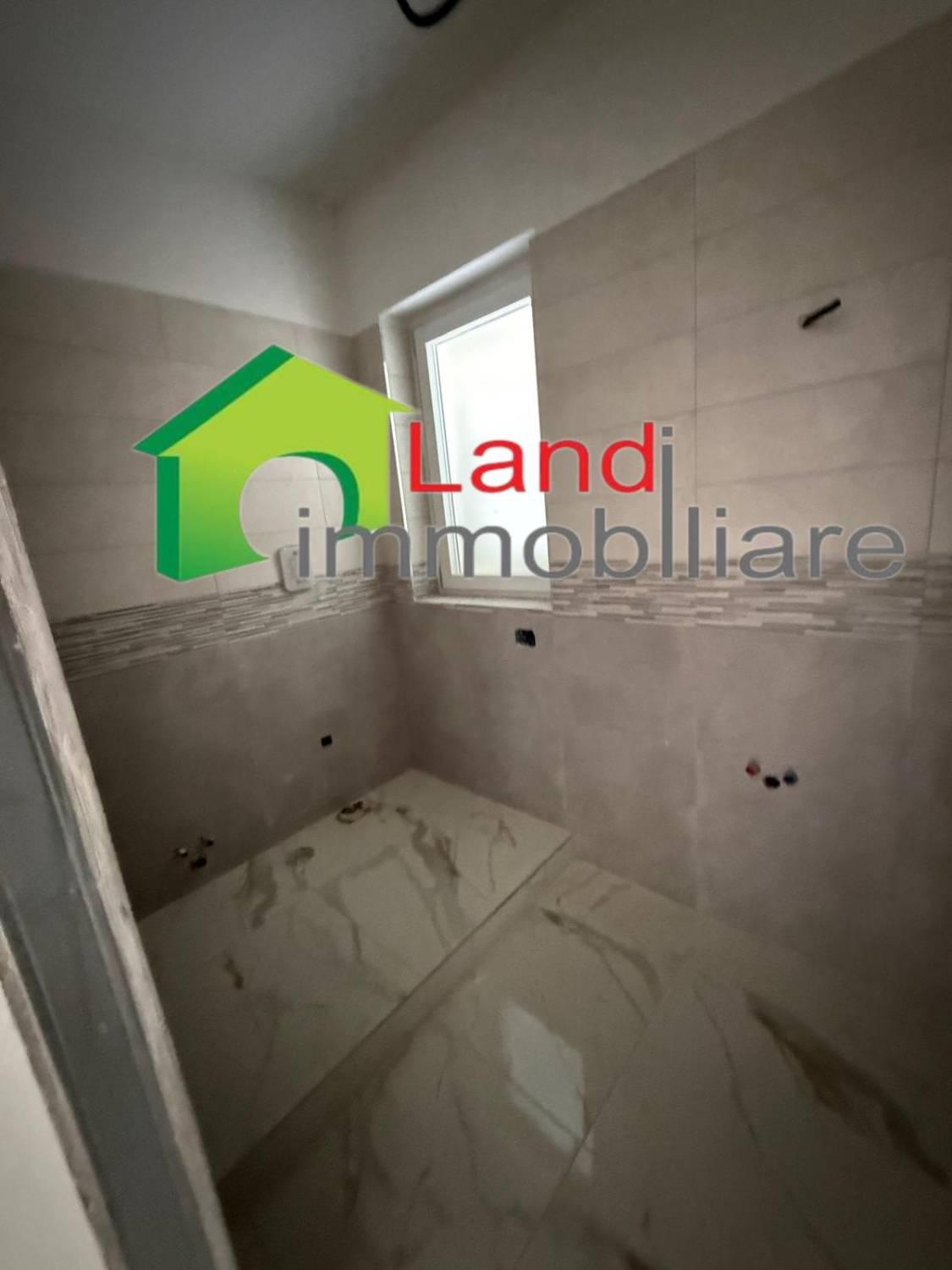 Trilocale con box a Battipaglia
