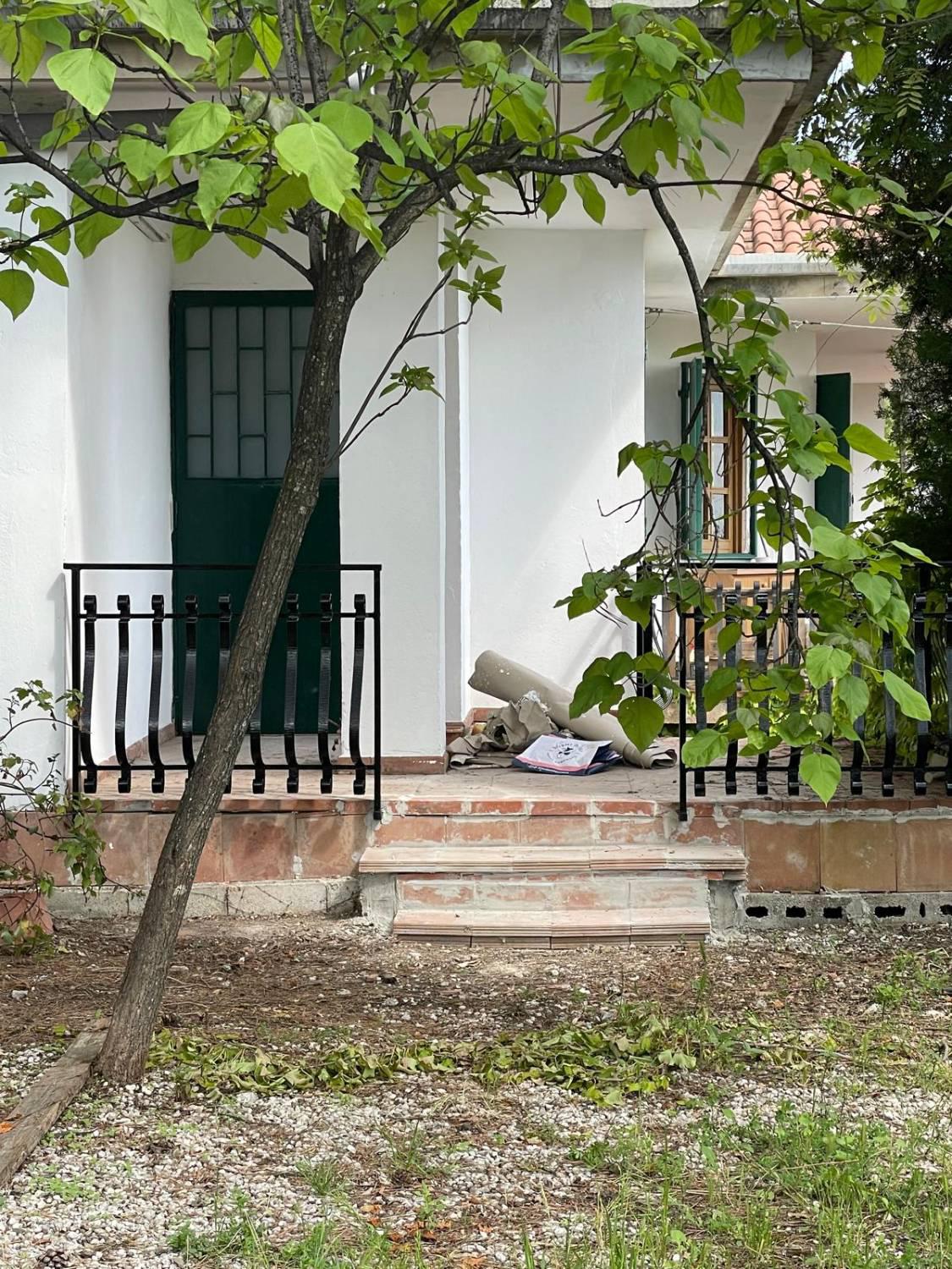 Villa Bifamiliare con giardino a Montecorvino Pugliano