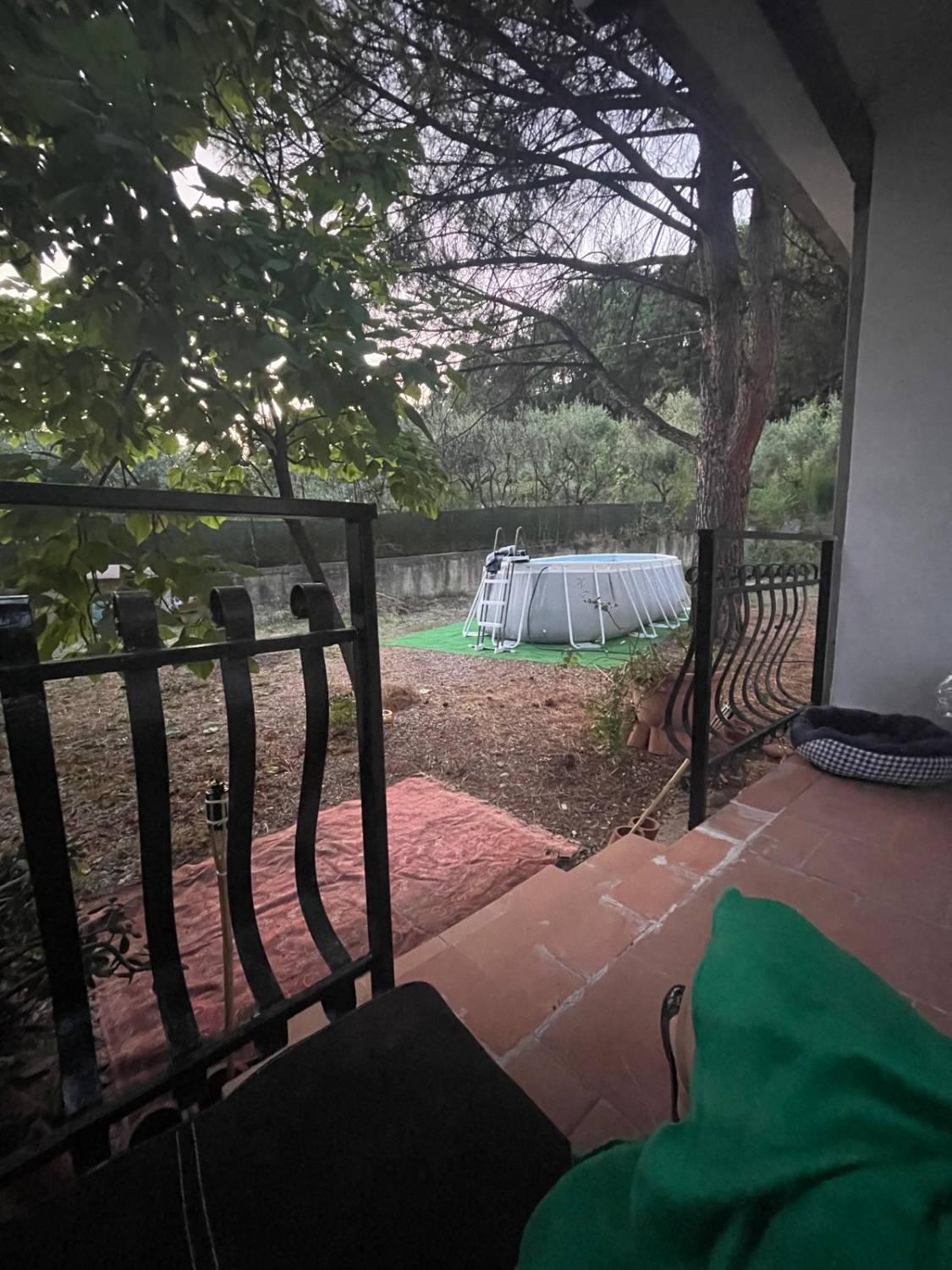 Villa Bifamiliare con giardino a Montecorvino Pugliano