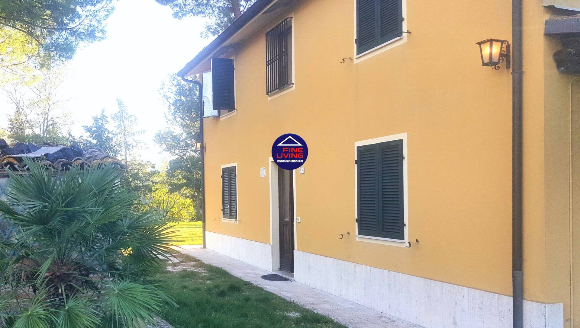 Rustico in vendita a Mombaroccio