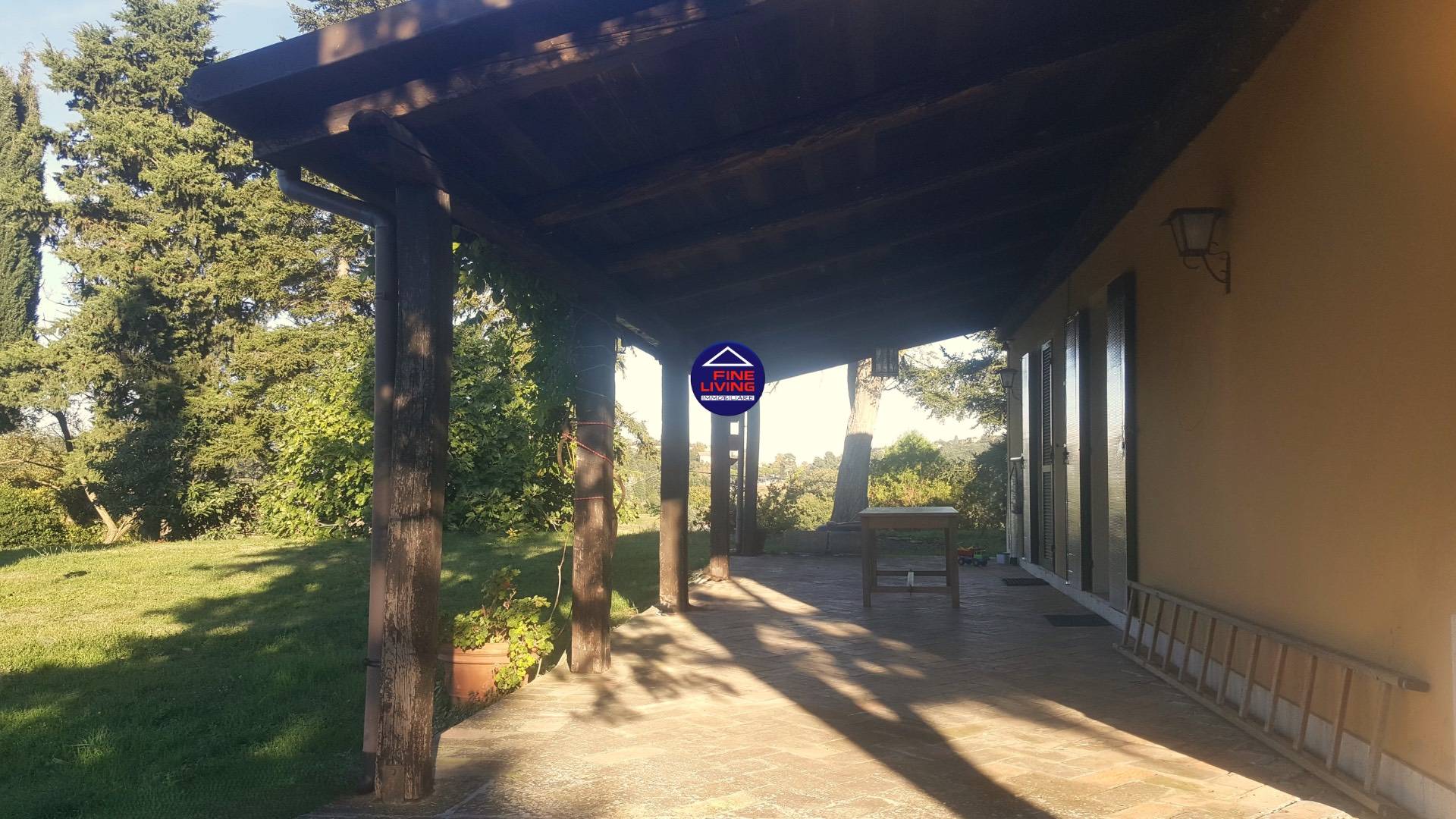 Rustico in vendita a Mombaroccio