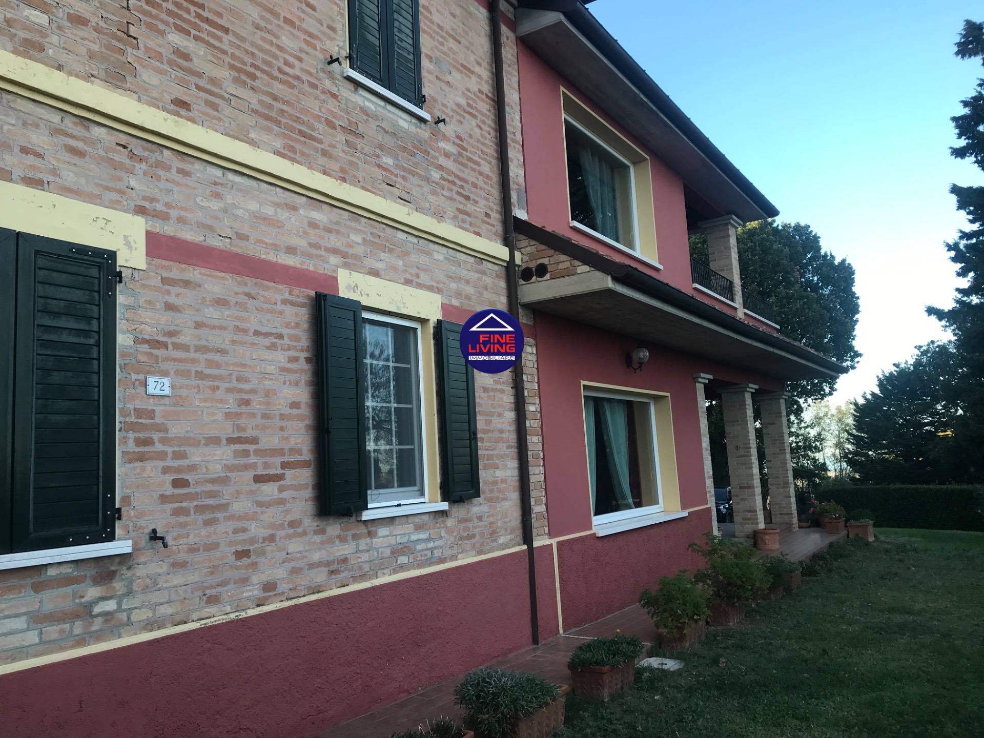 Villa in vendita a Colli al Metauro