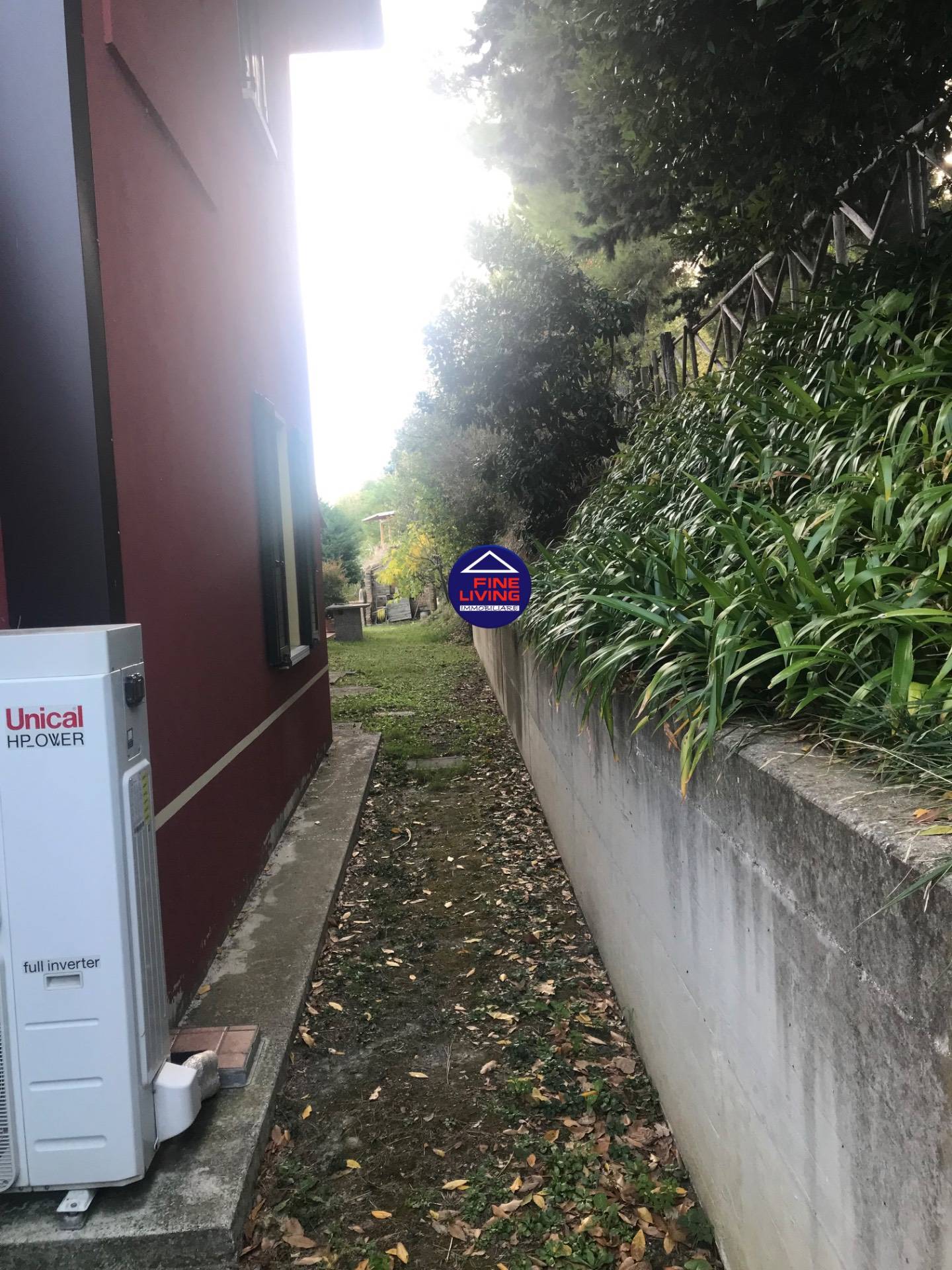 Villa in vendita a Colli al Metauro