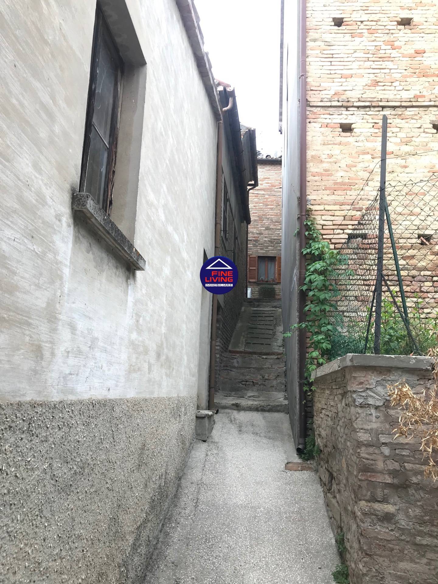 Casa singola in vendita a Mombaroccio