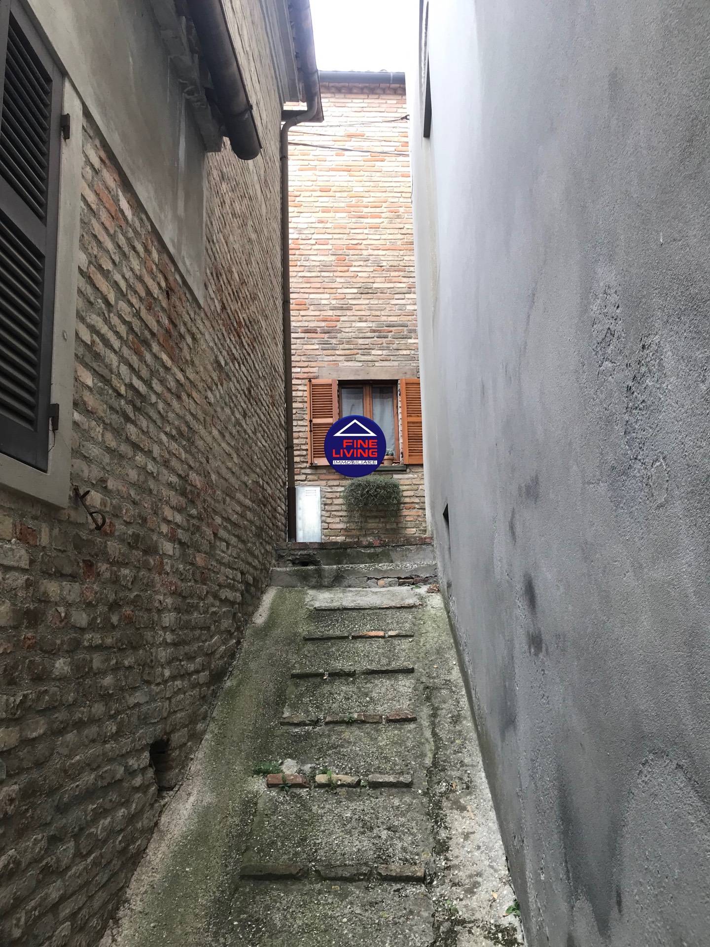 Casa singola in vendita a Mombaroccio