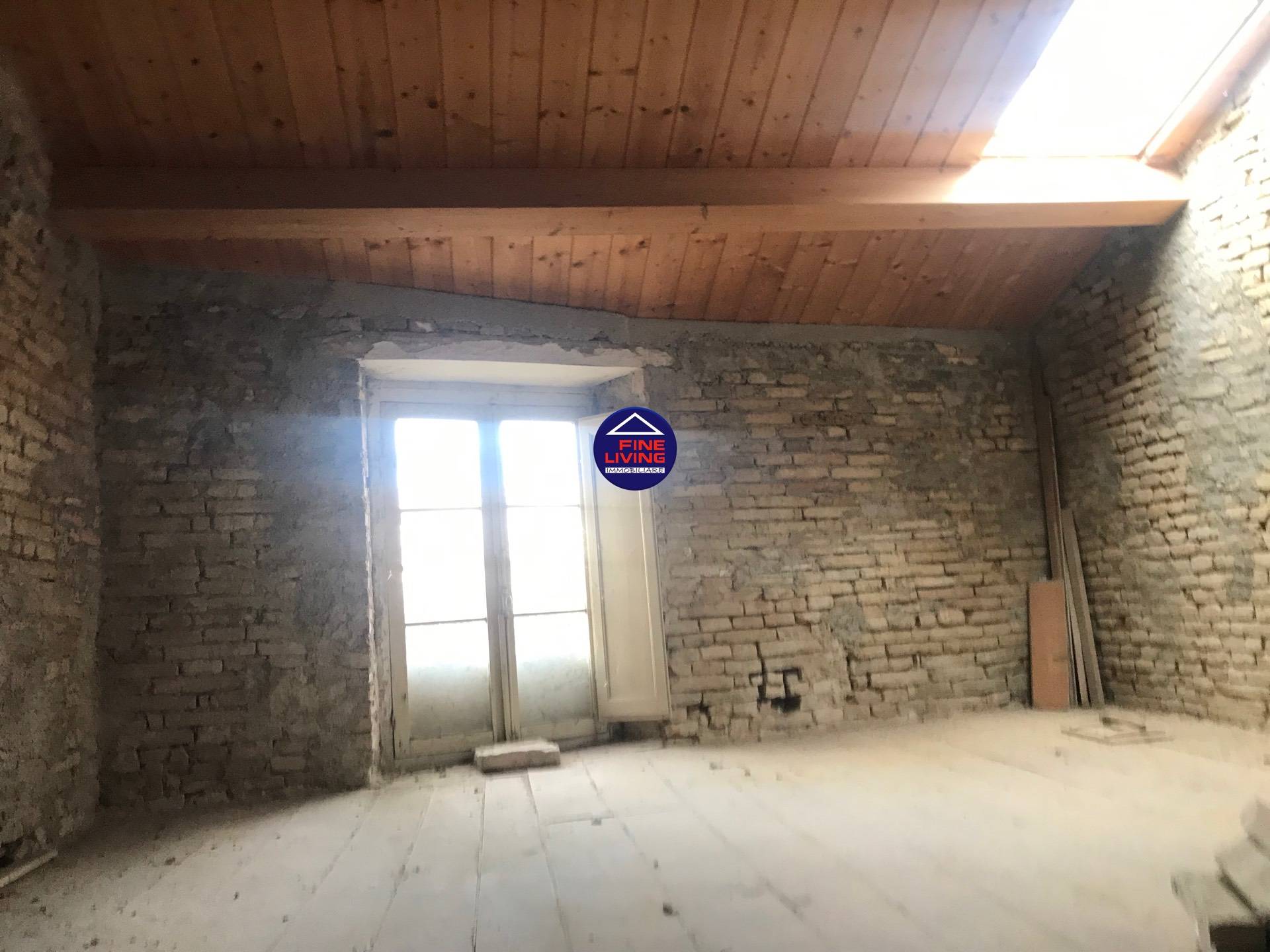 Casa singola in vendita a Mombaroccio