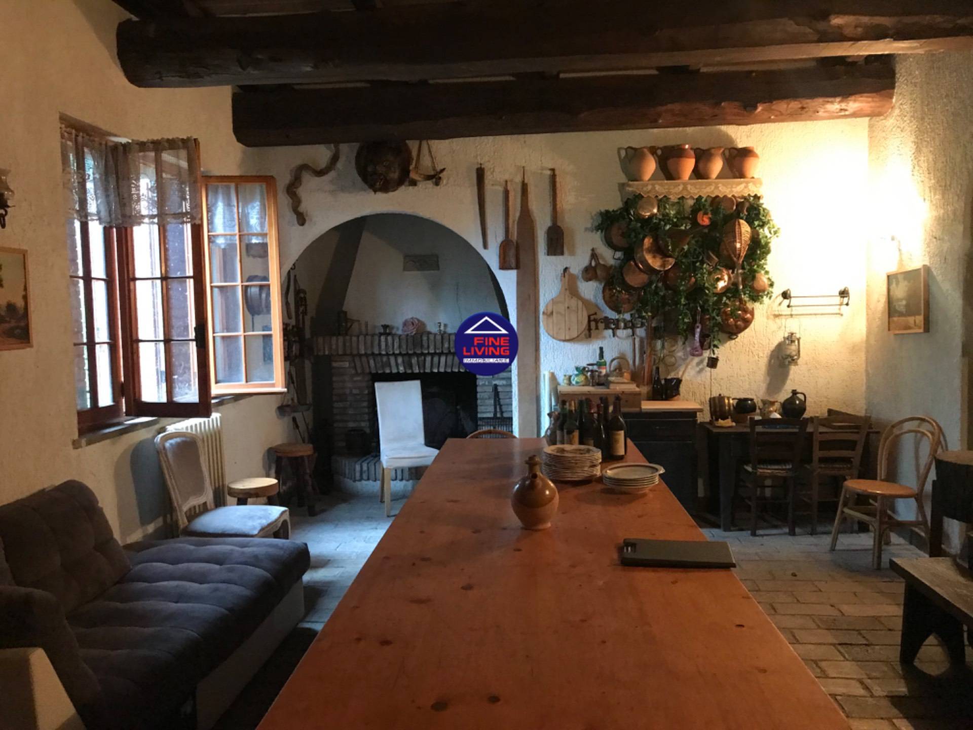 Villa in vendita a Mombaroccio